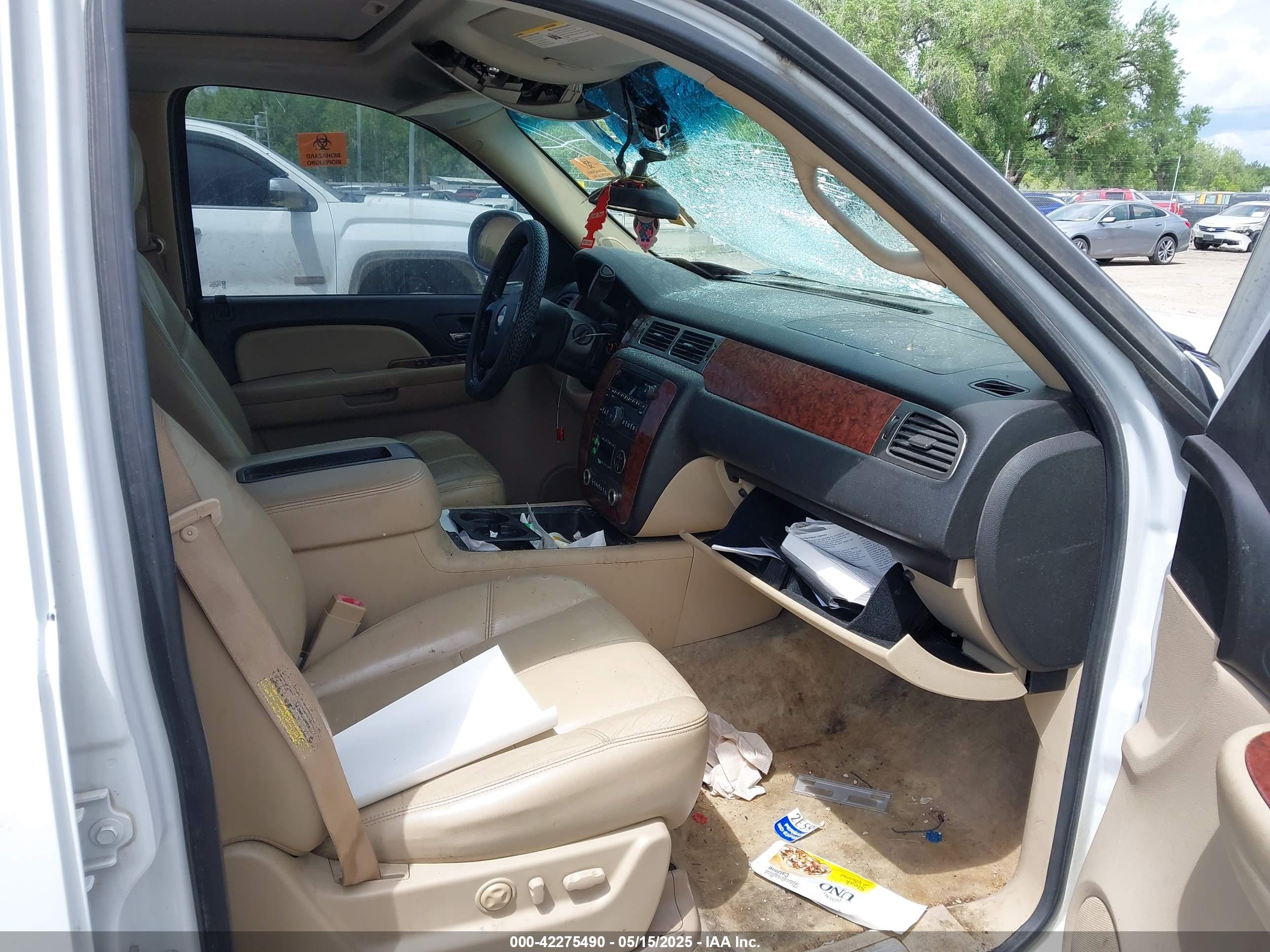 CHEVROLET TAHOE image 5