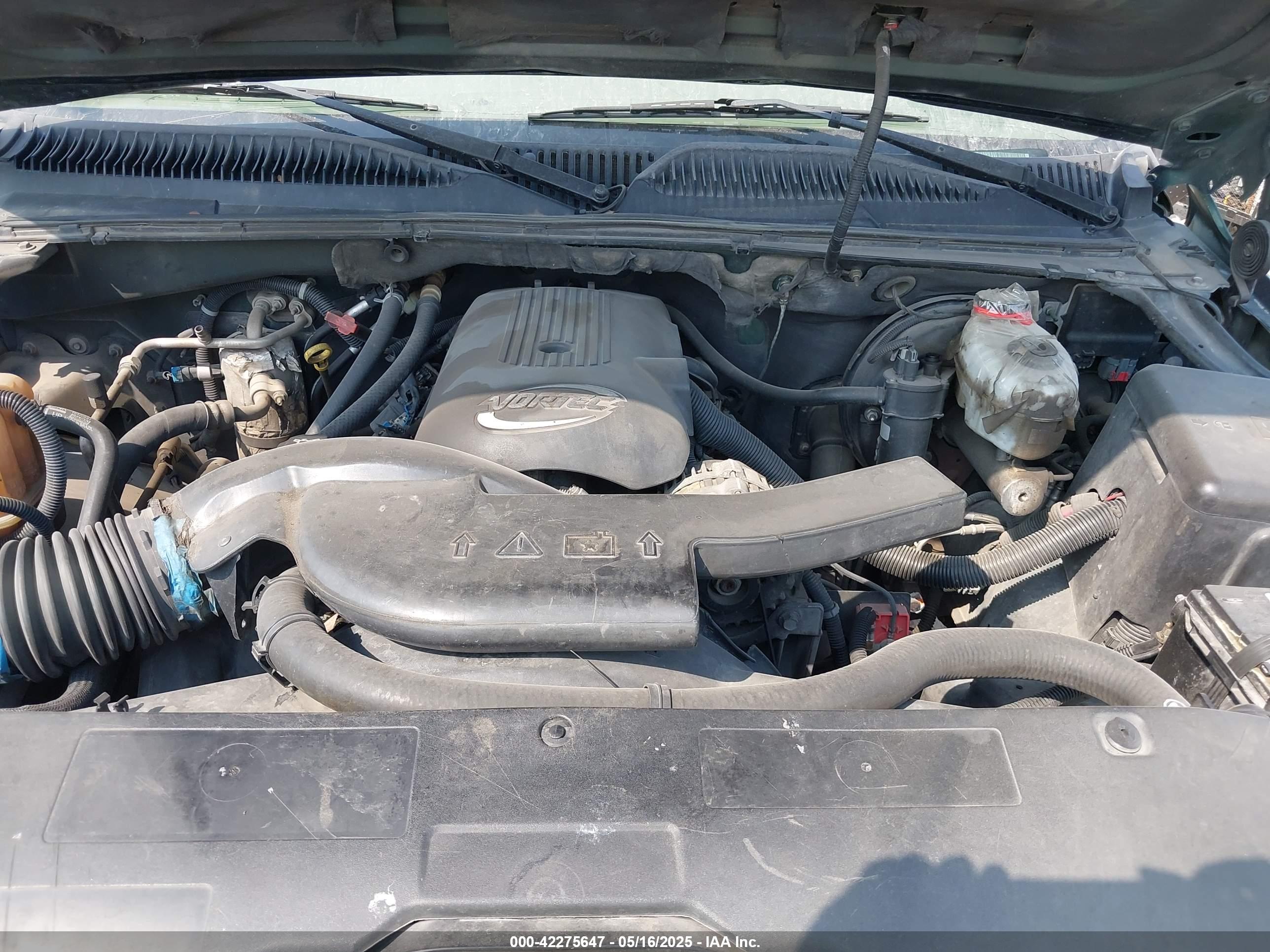 CHEVROLET TAHOE image 10