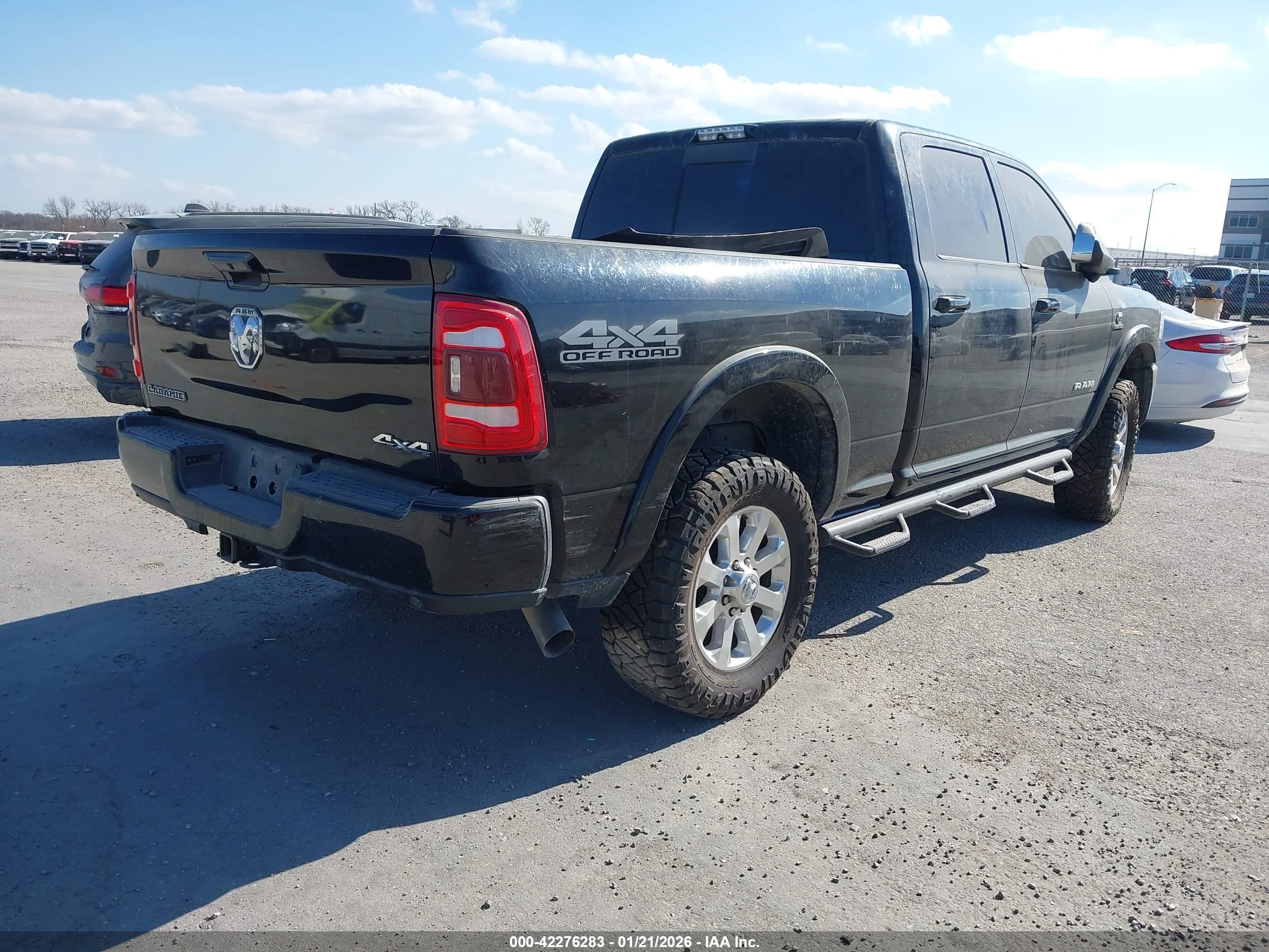 RAM 2500 image 4