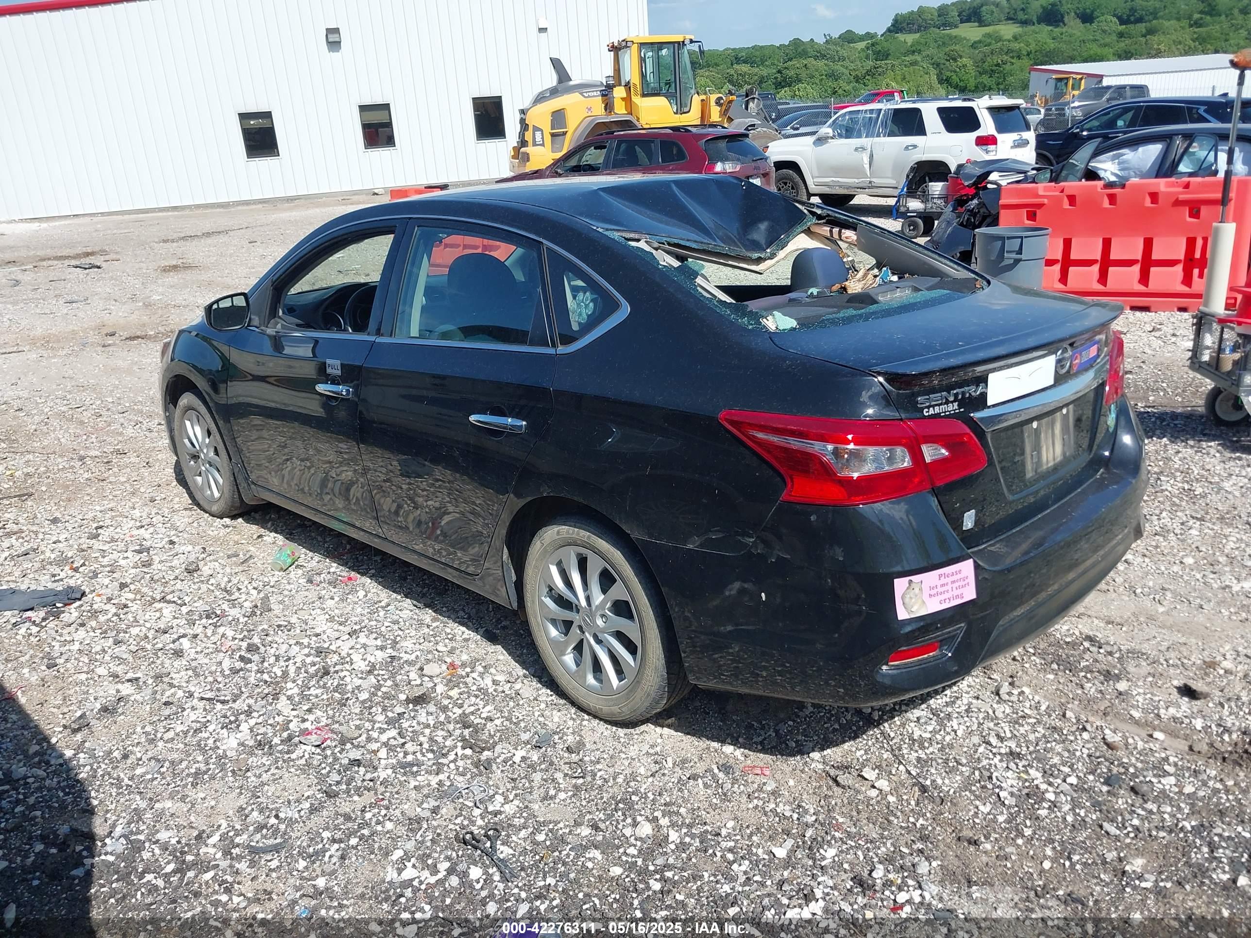 NISSAN SENTRA image 3