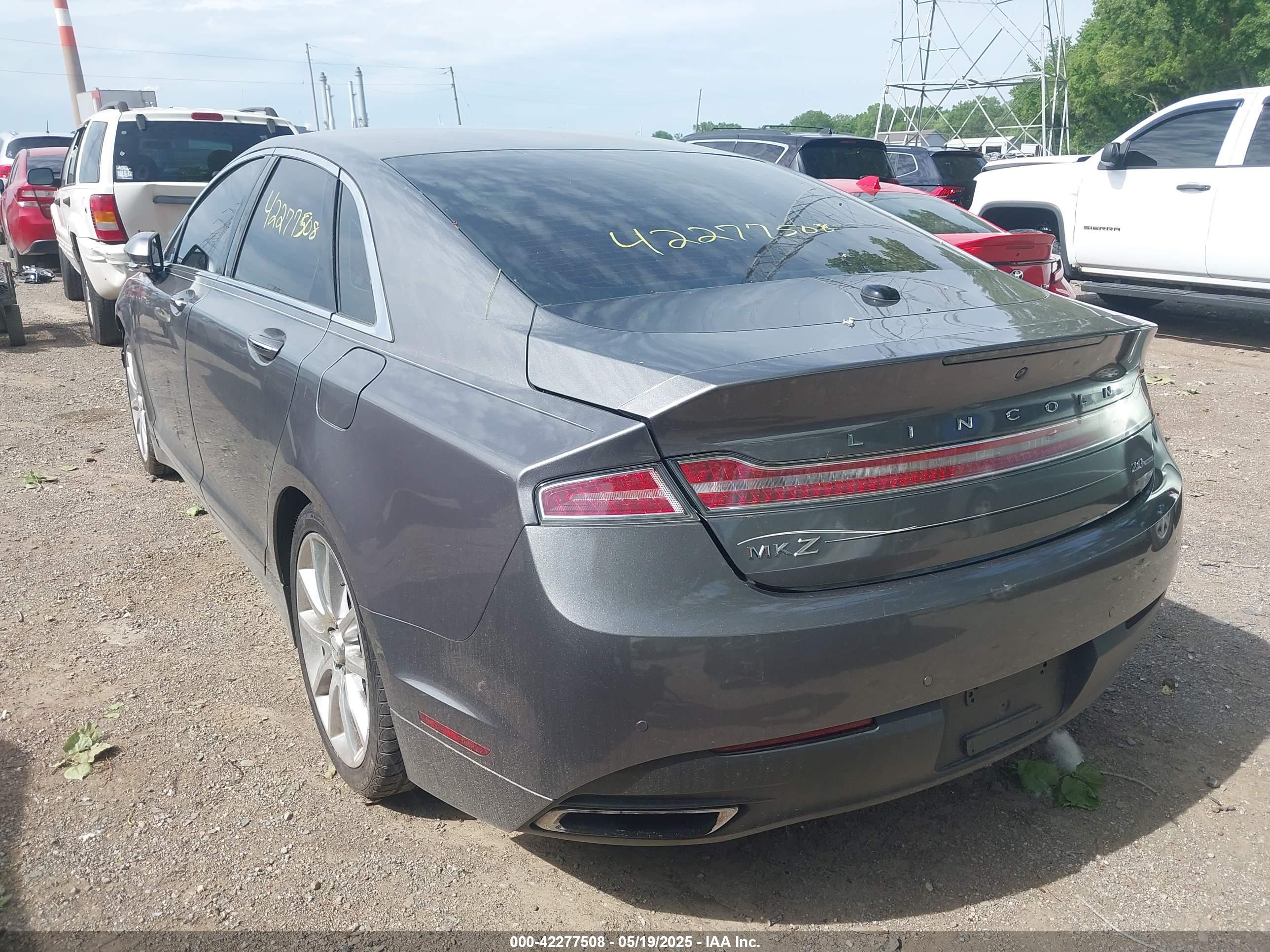 LINCOLN MKZ image 3