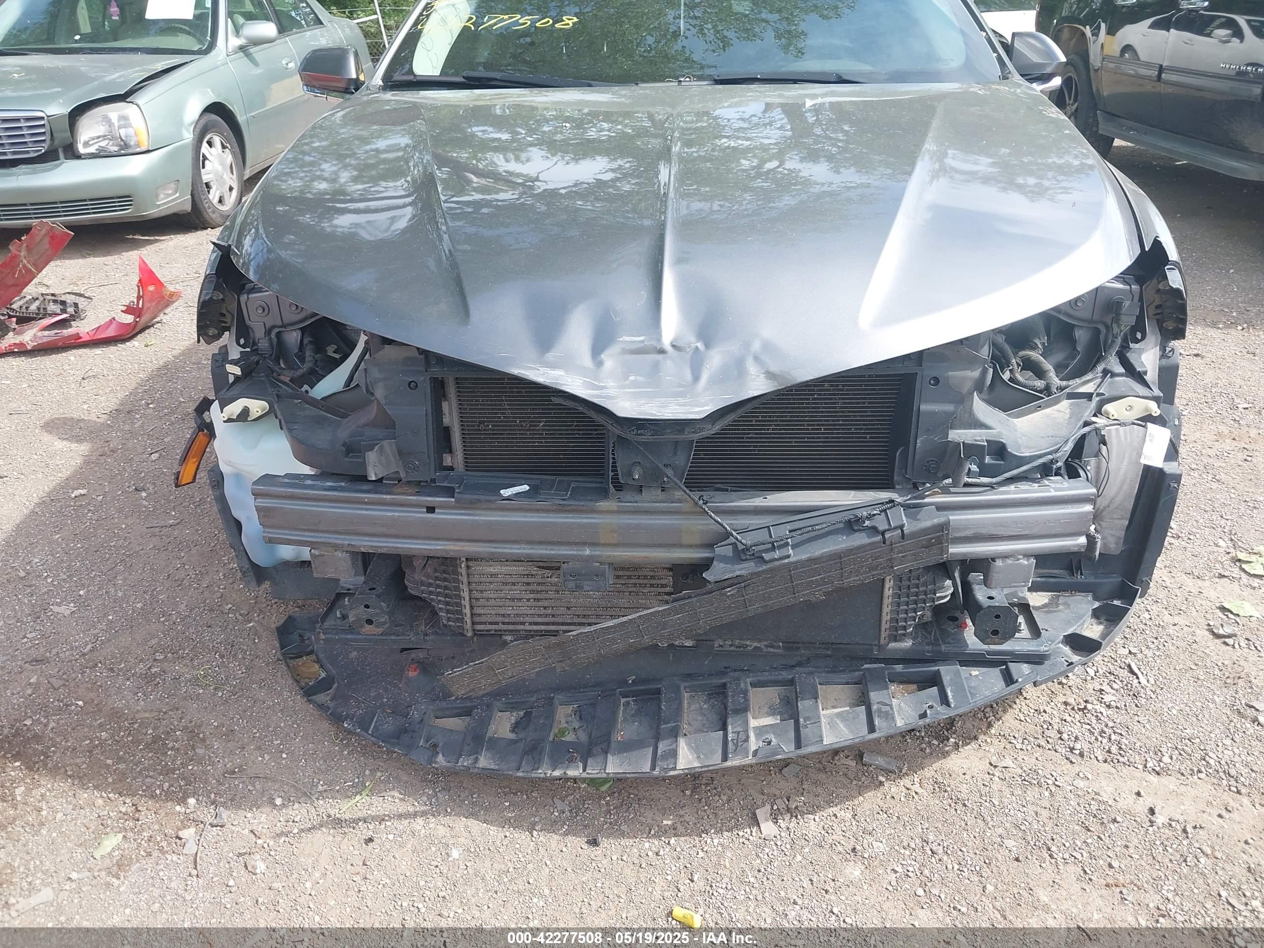 LINCOLN MKZ image 6