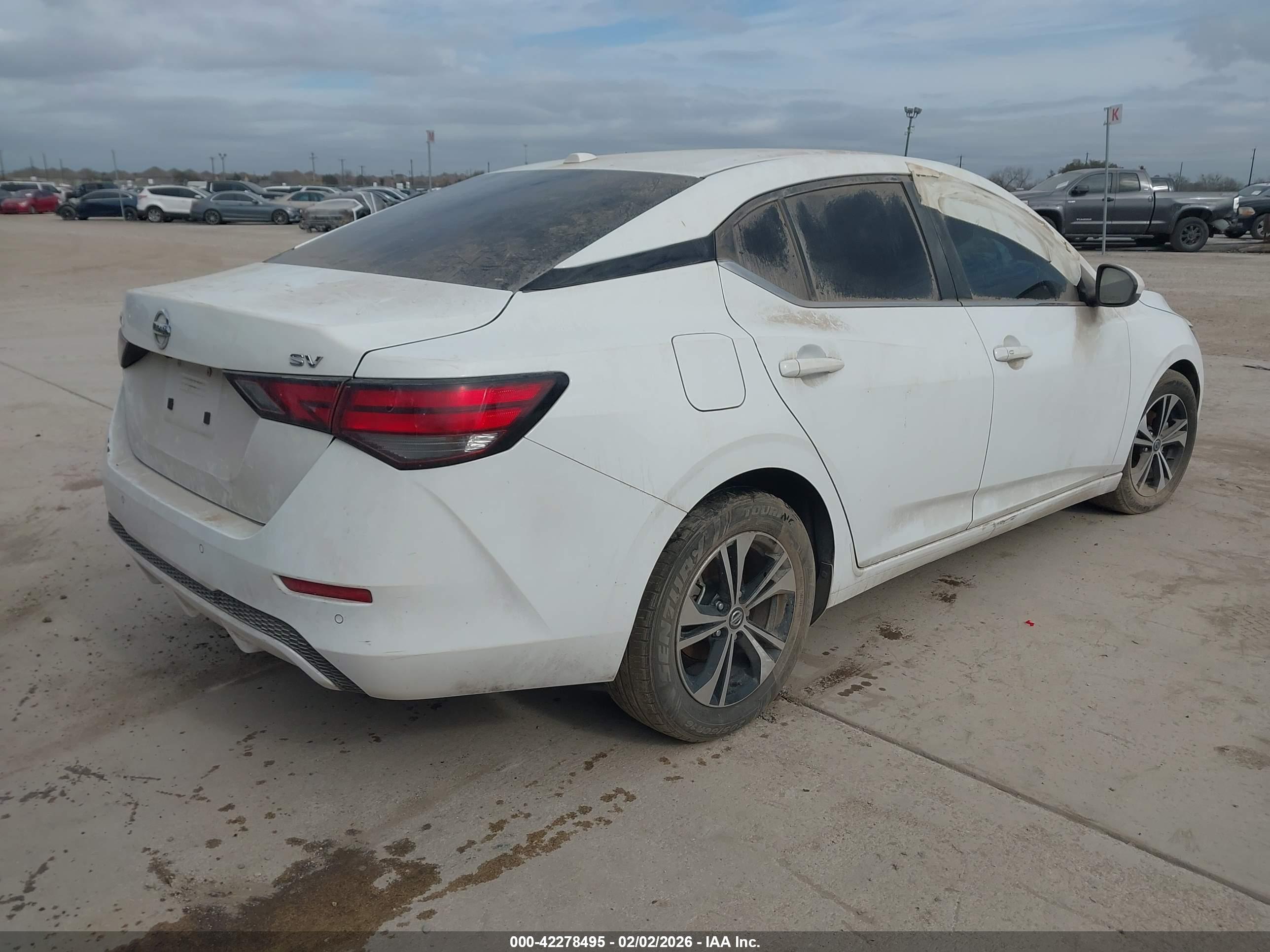 NISSAN SENTRA image 4