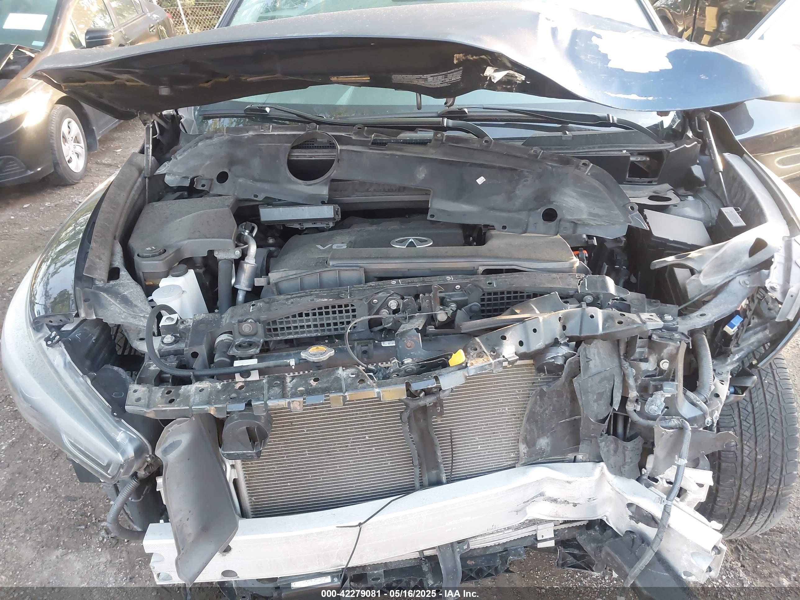INFINITI QX60 image 10