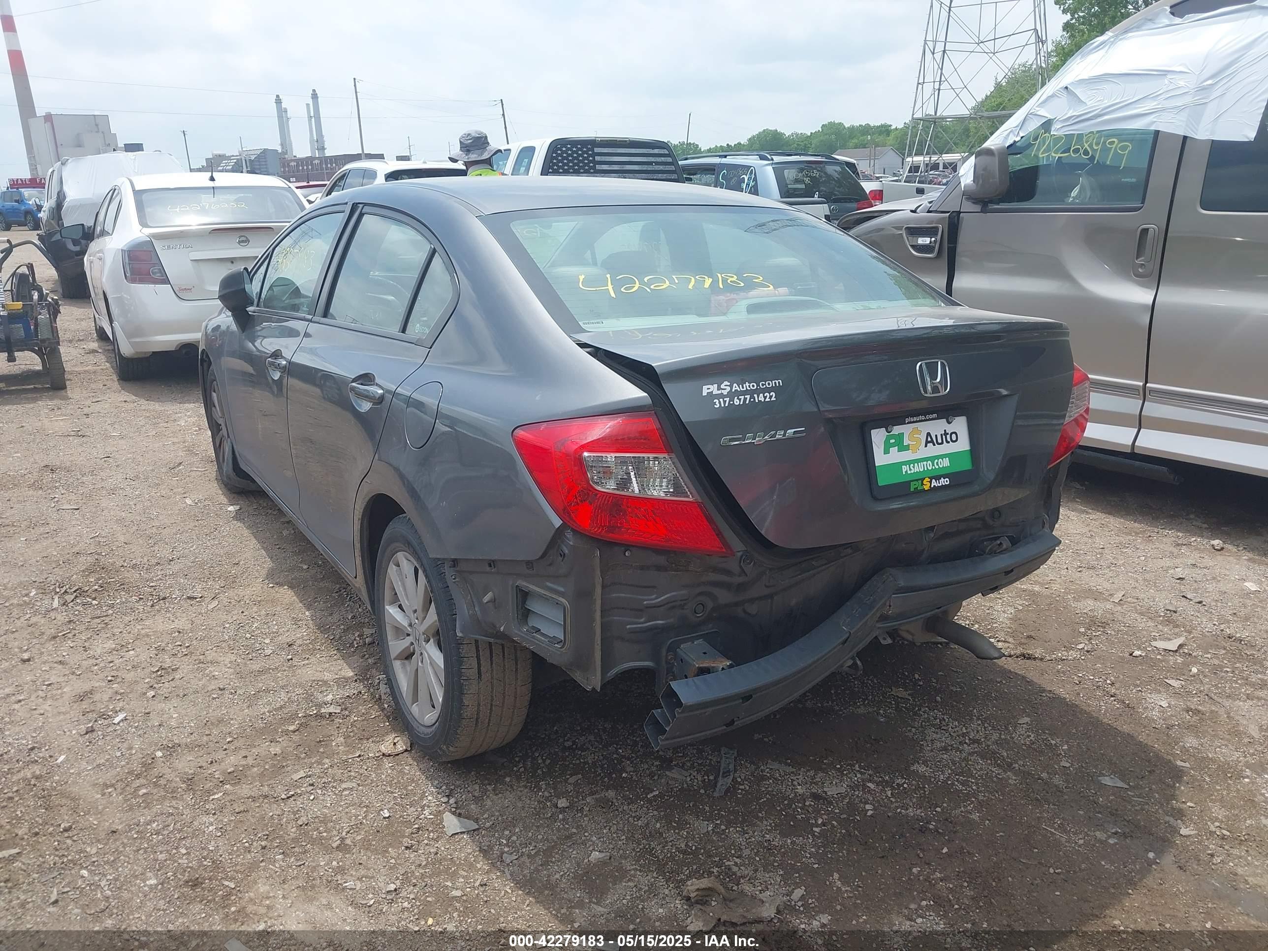 HONDA CIVIC image 3