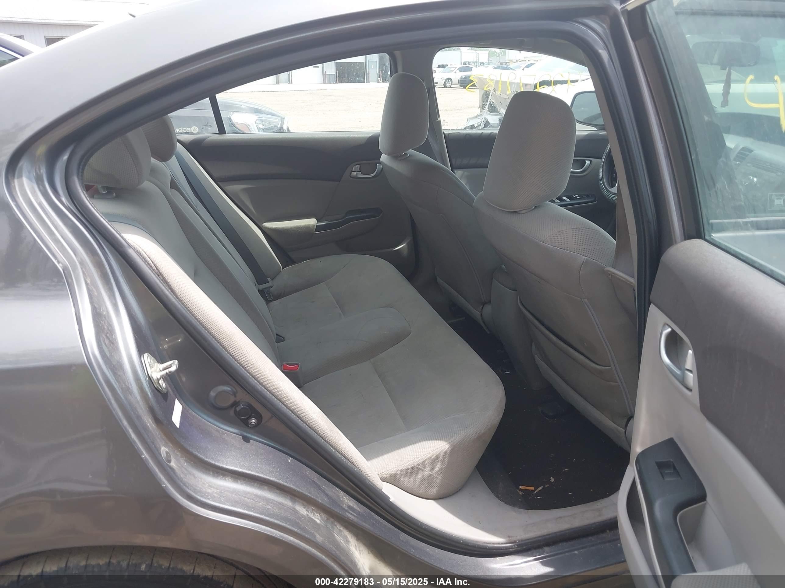 HONDA CIVIC image 8