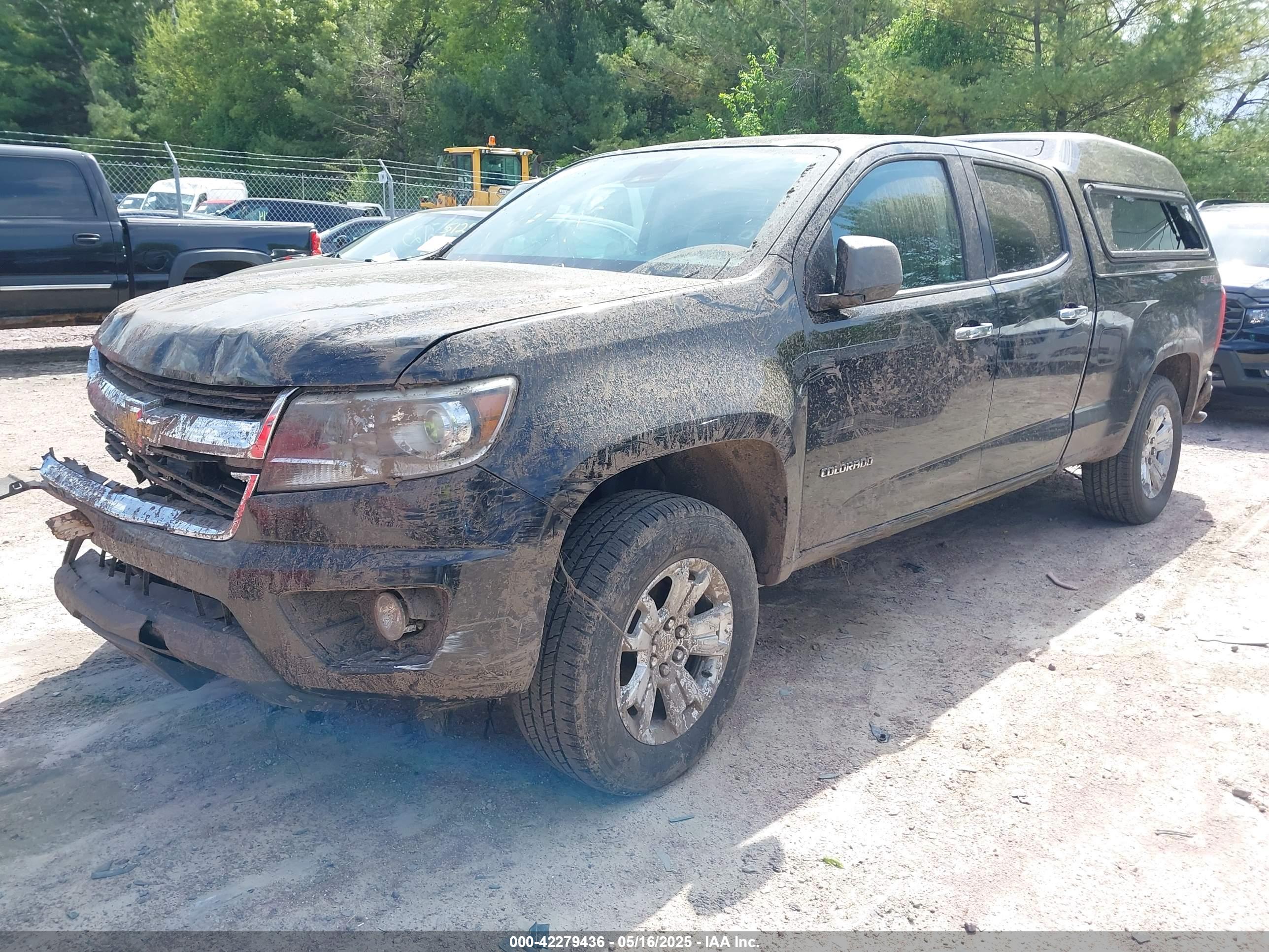 CHEVROLET COLORADO image 2