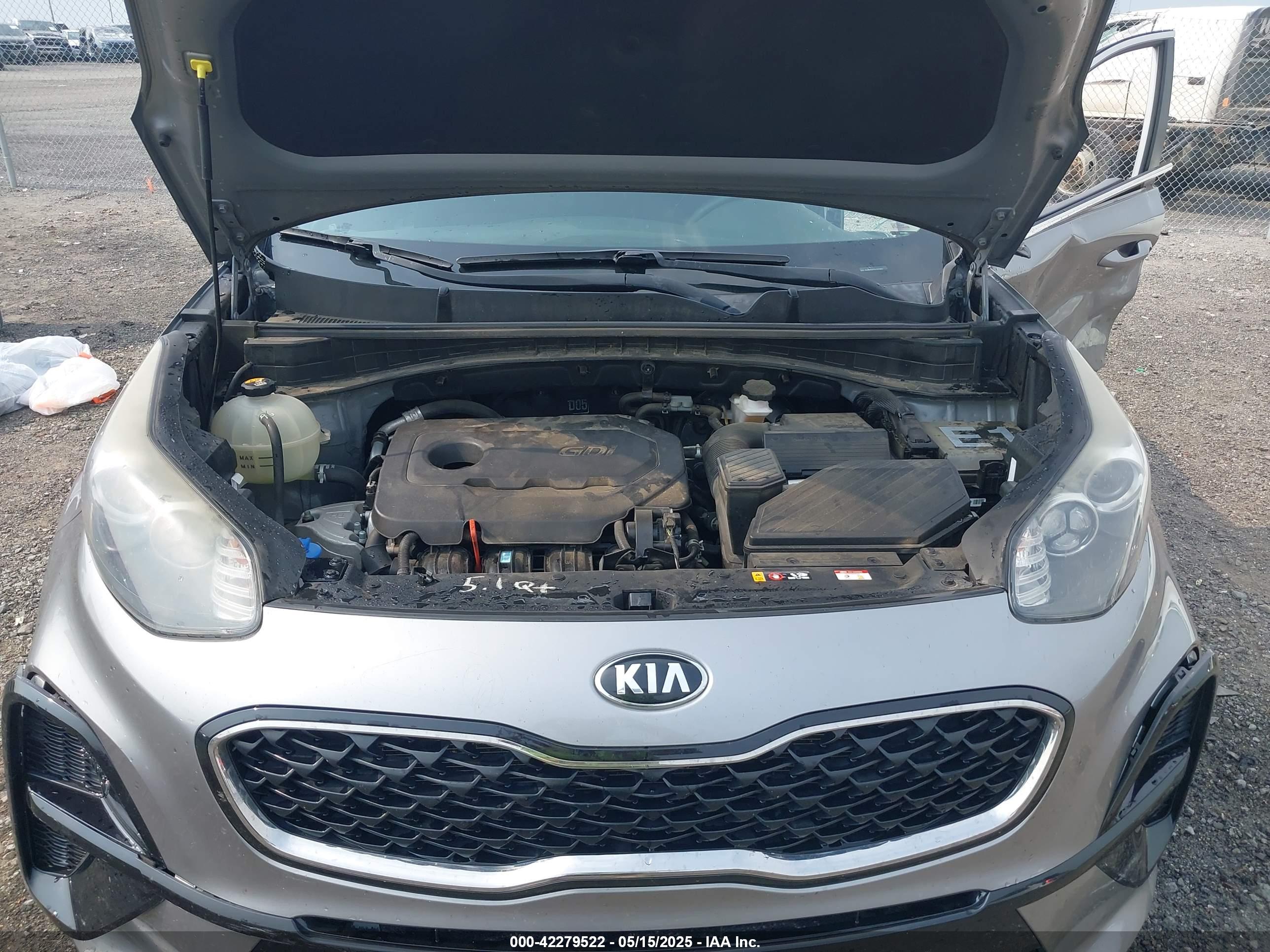 KIA SPORTAGE image 10