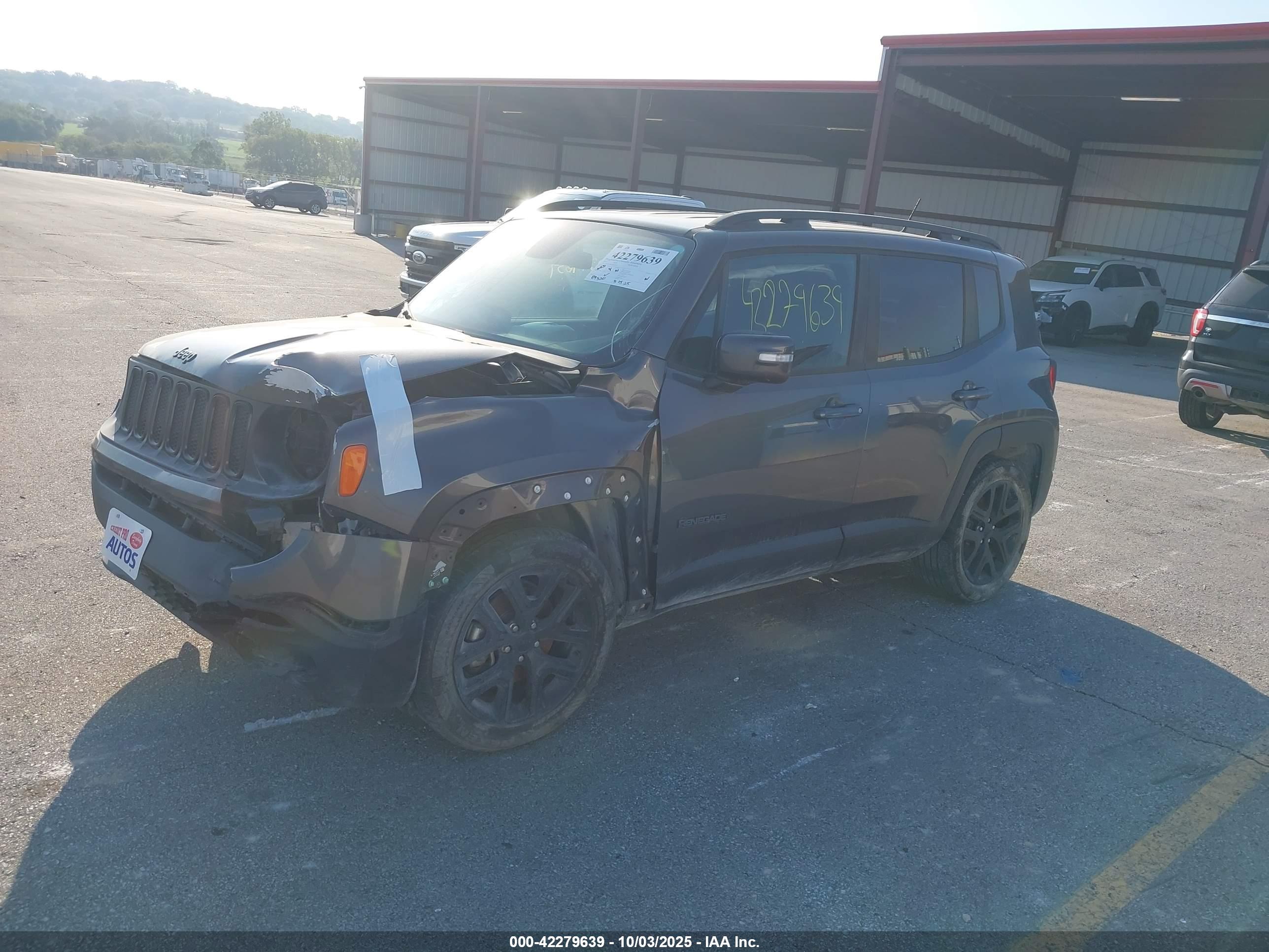 JEEP RENEGADE image 2