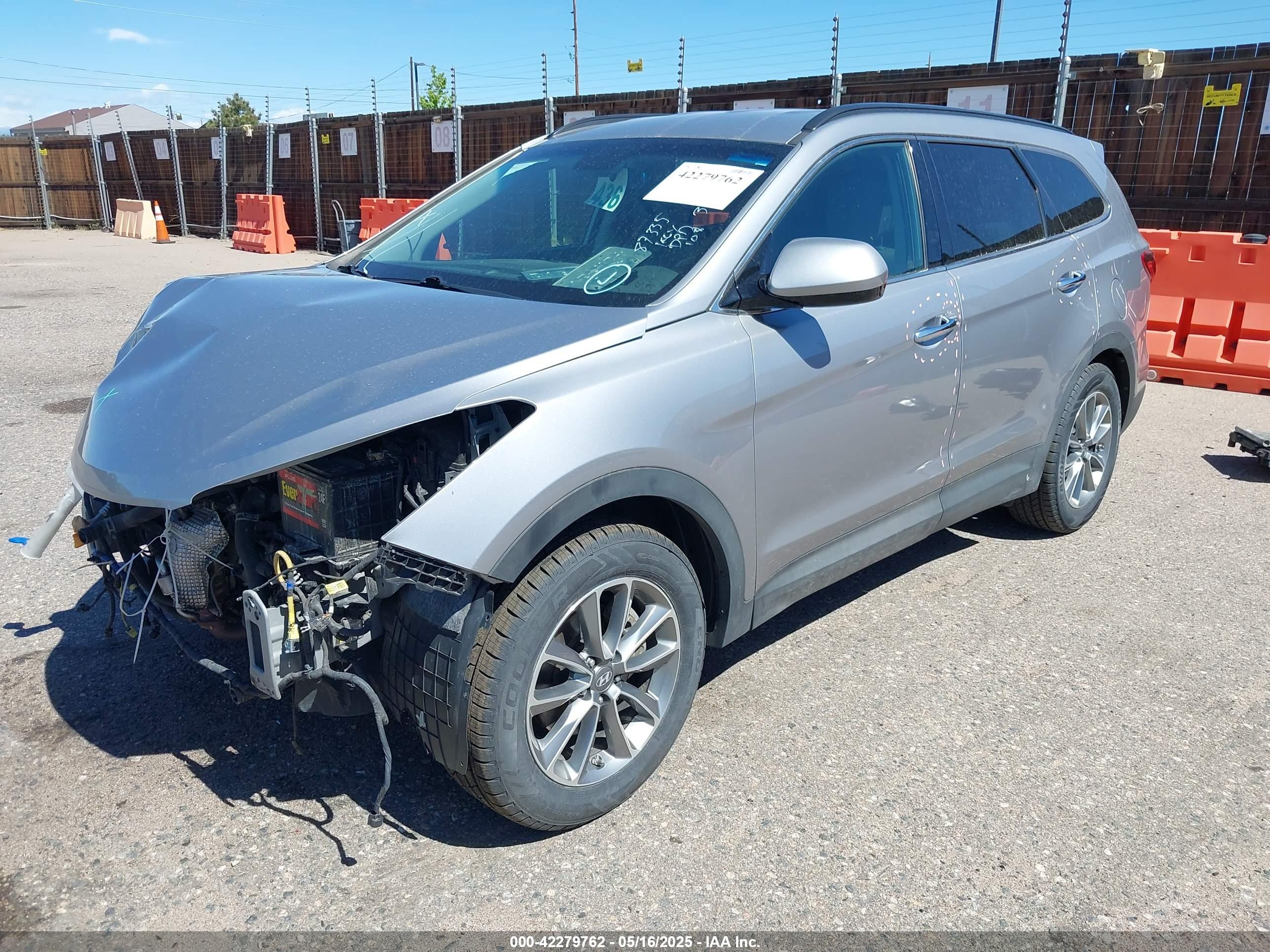 HYUNDAI SANTA image 2