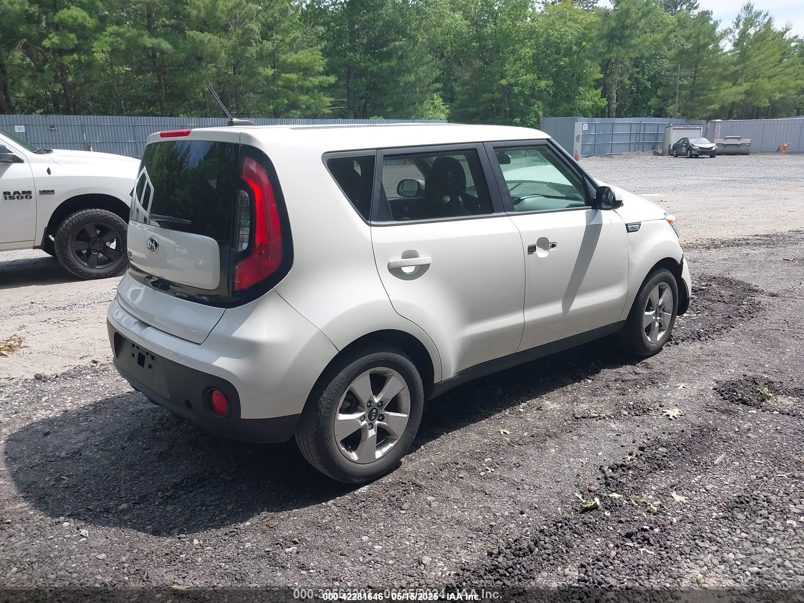 KIA SOUL image 4