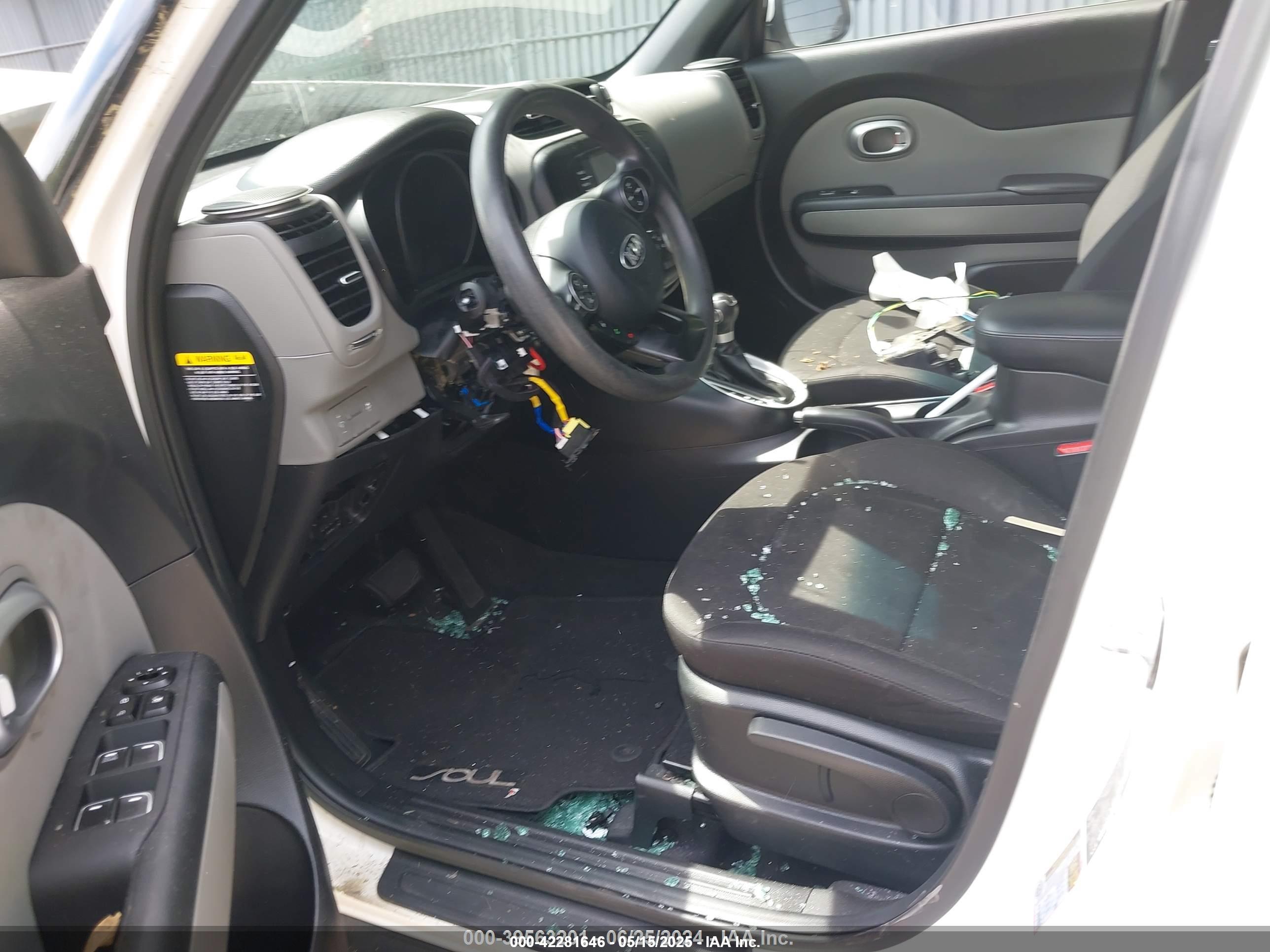 KIA SOUL image 5