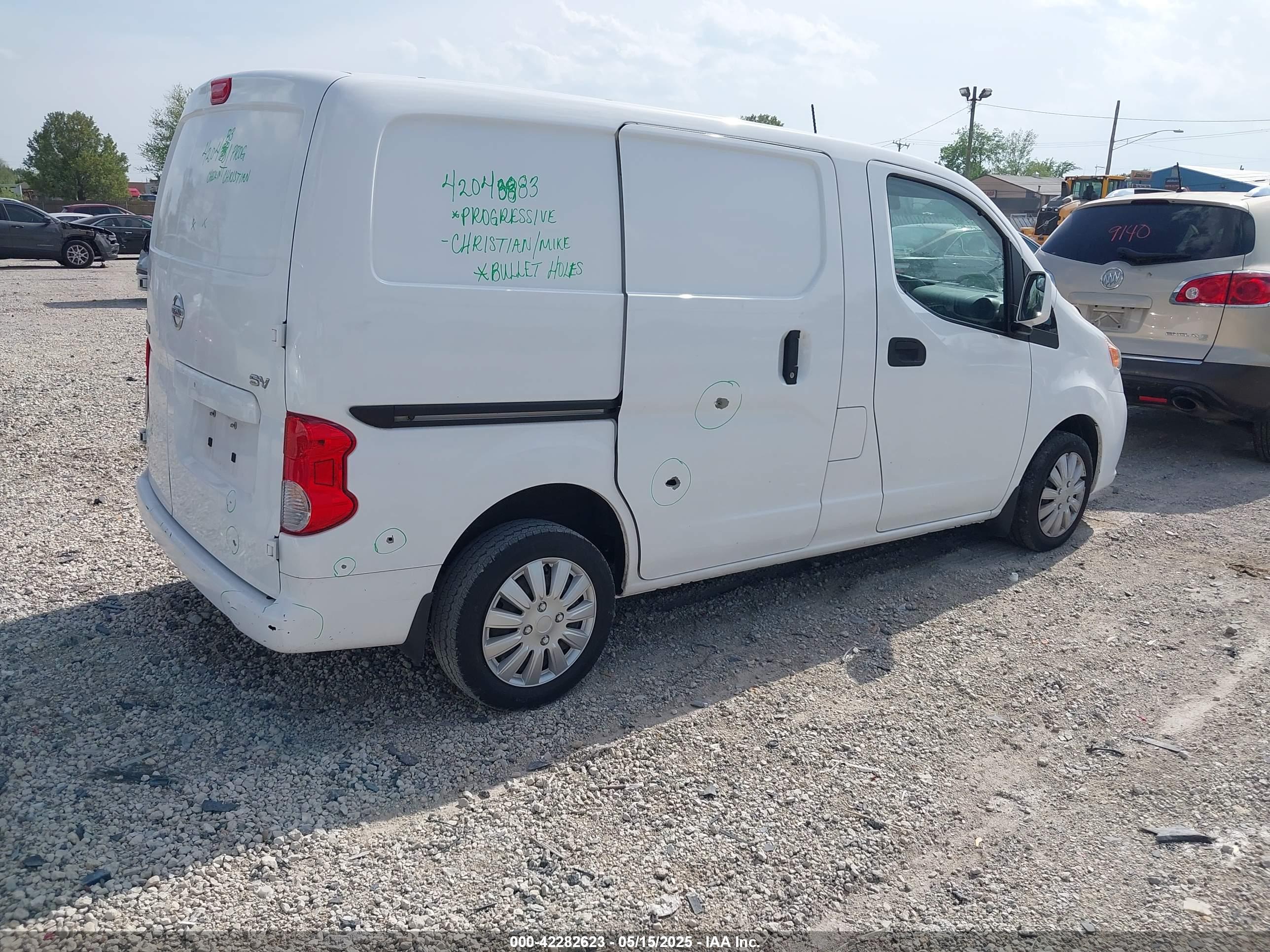 NISSAN NV200 image 4