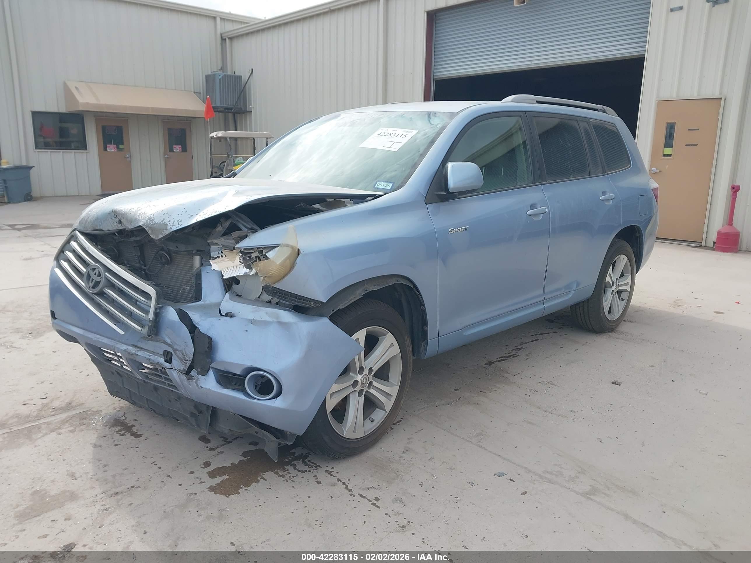 TOYOTA HIGHLANDER image 2
