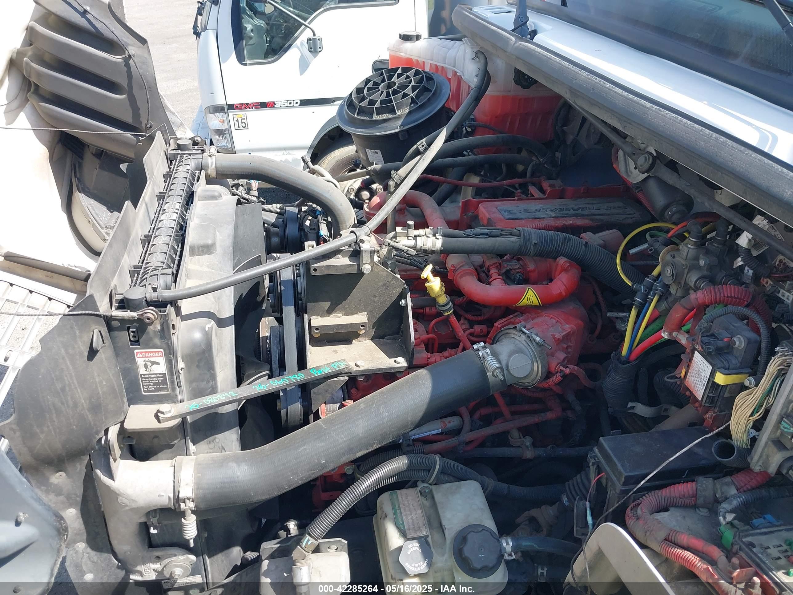 FREIGHTLINER M2 image 10
