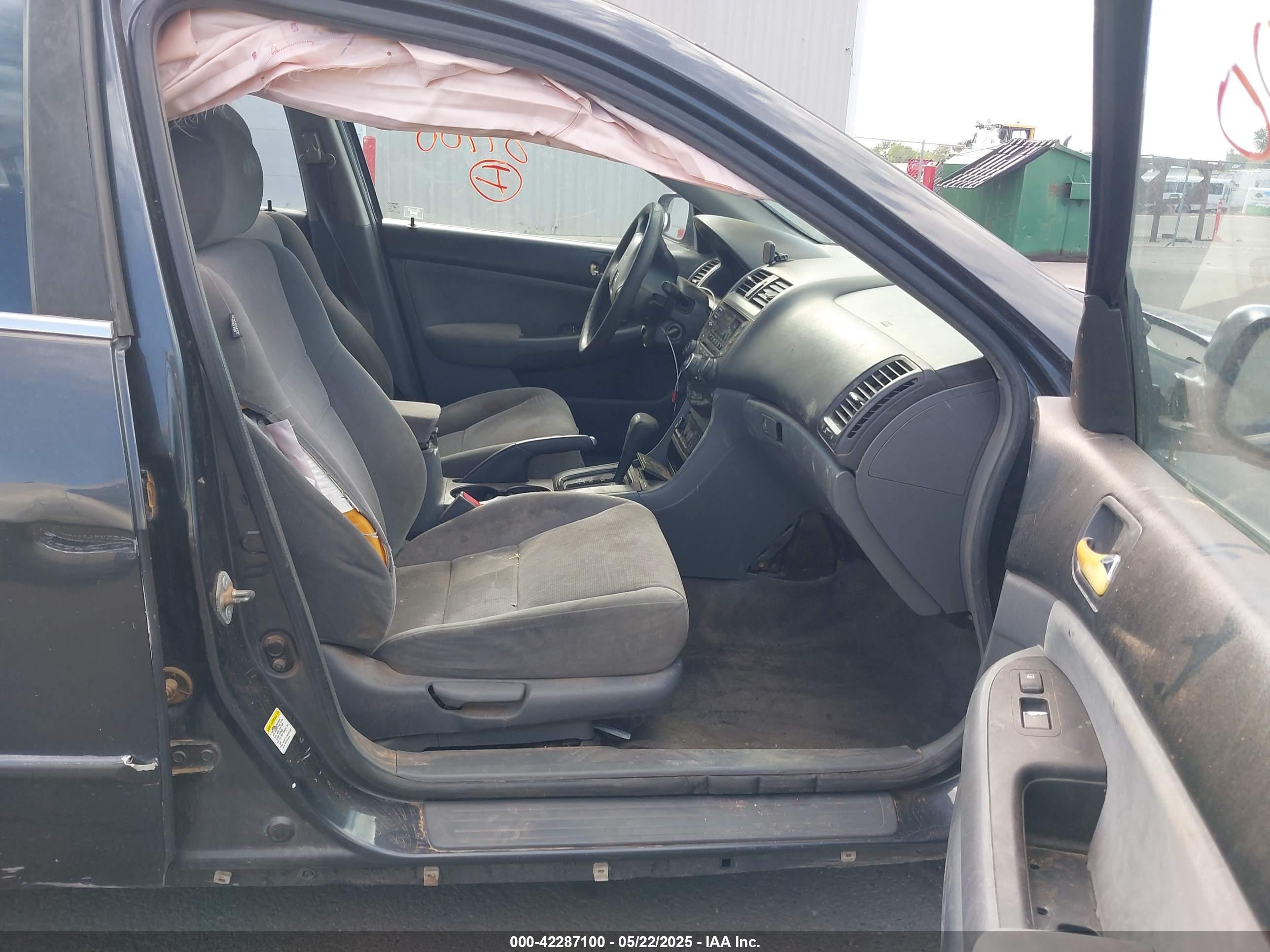HONDA ACCORD image 5