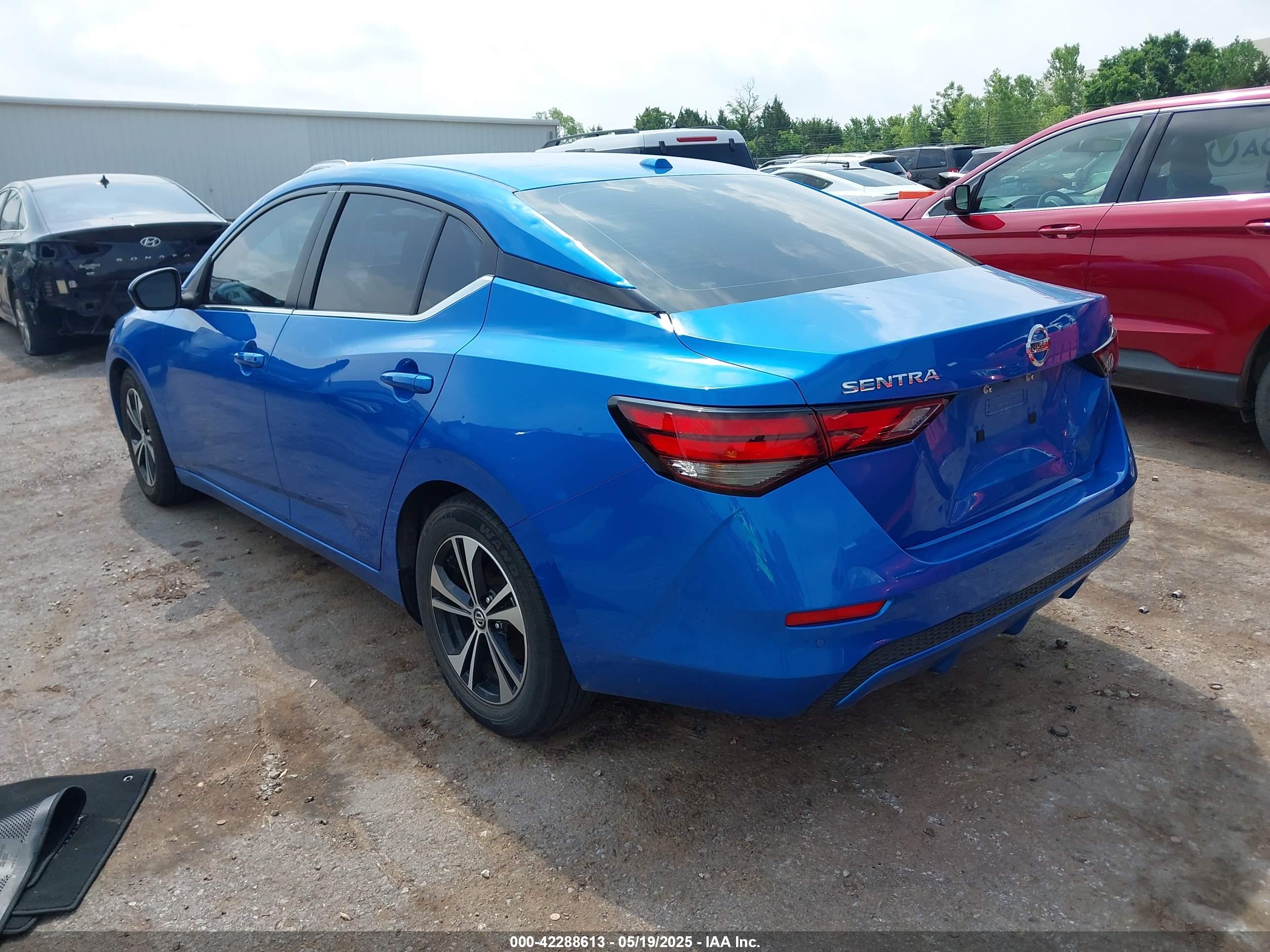 NISSAN SENTRA image 3