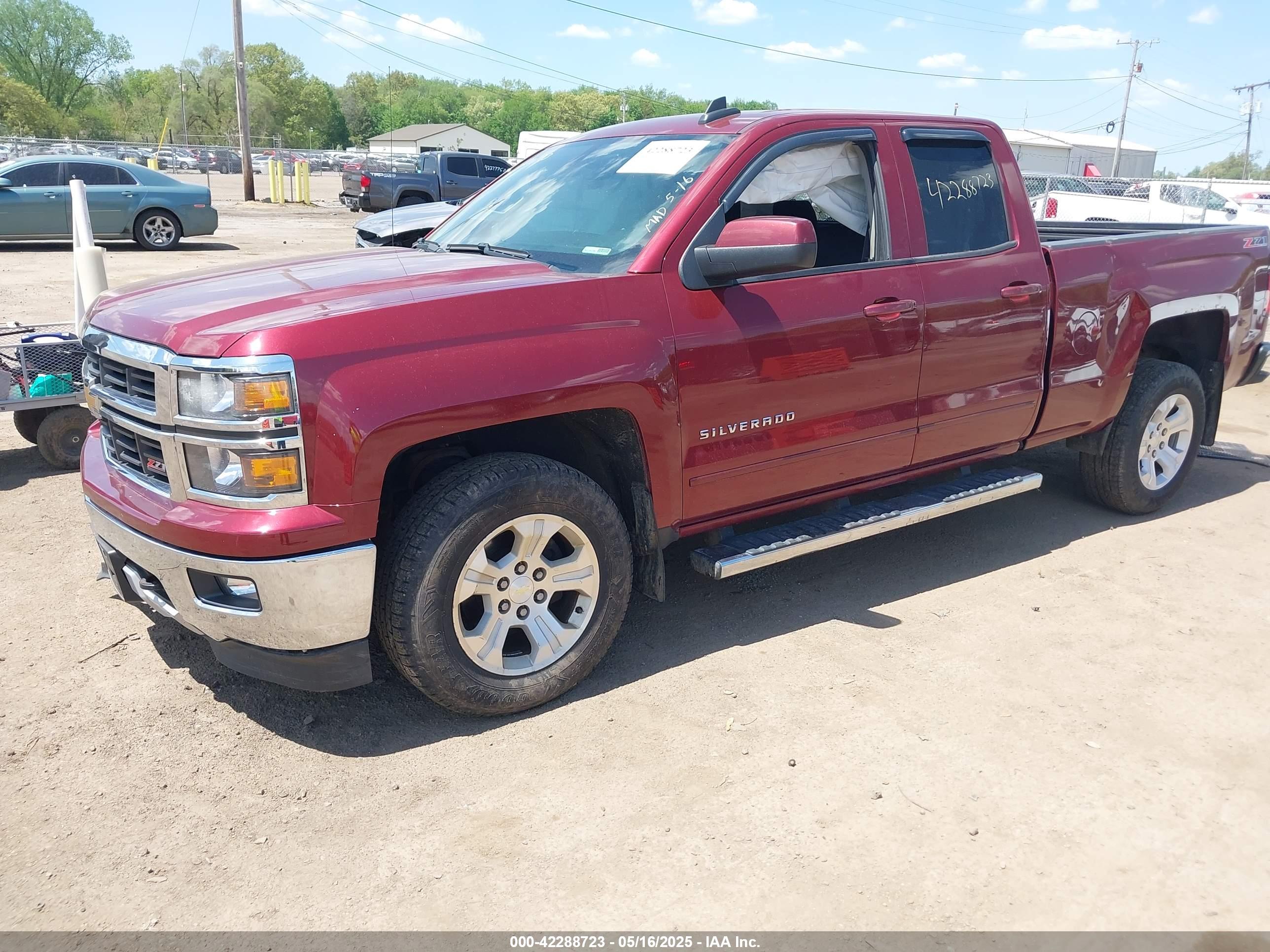 CHEVROLET SILVERADO image 2