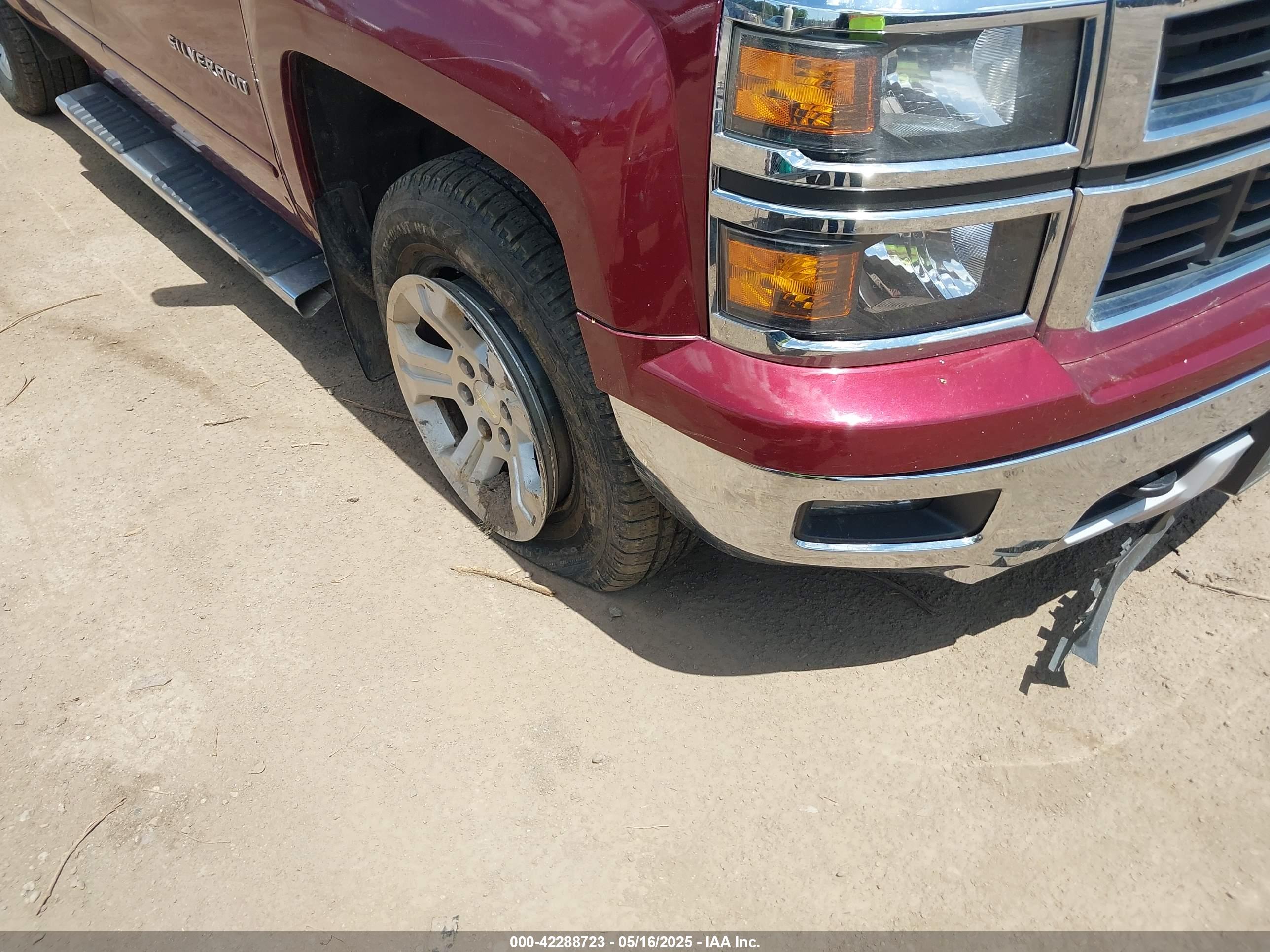 CHEVROLET SILVERADO image 6