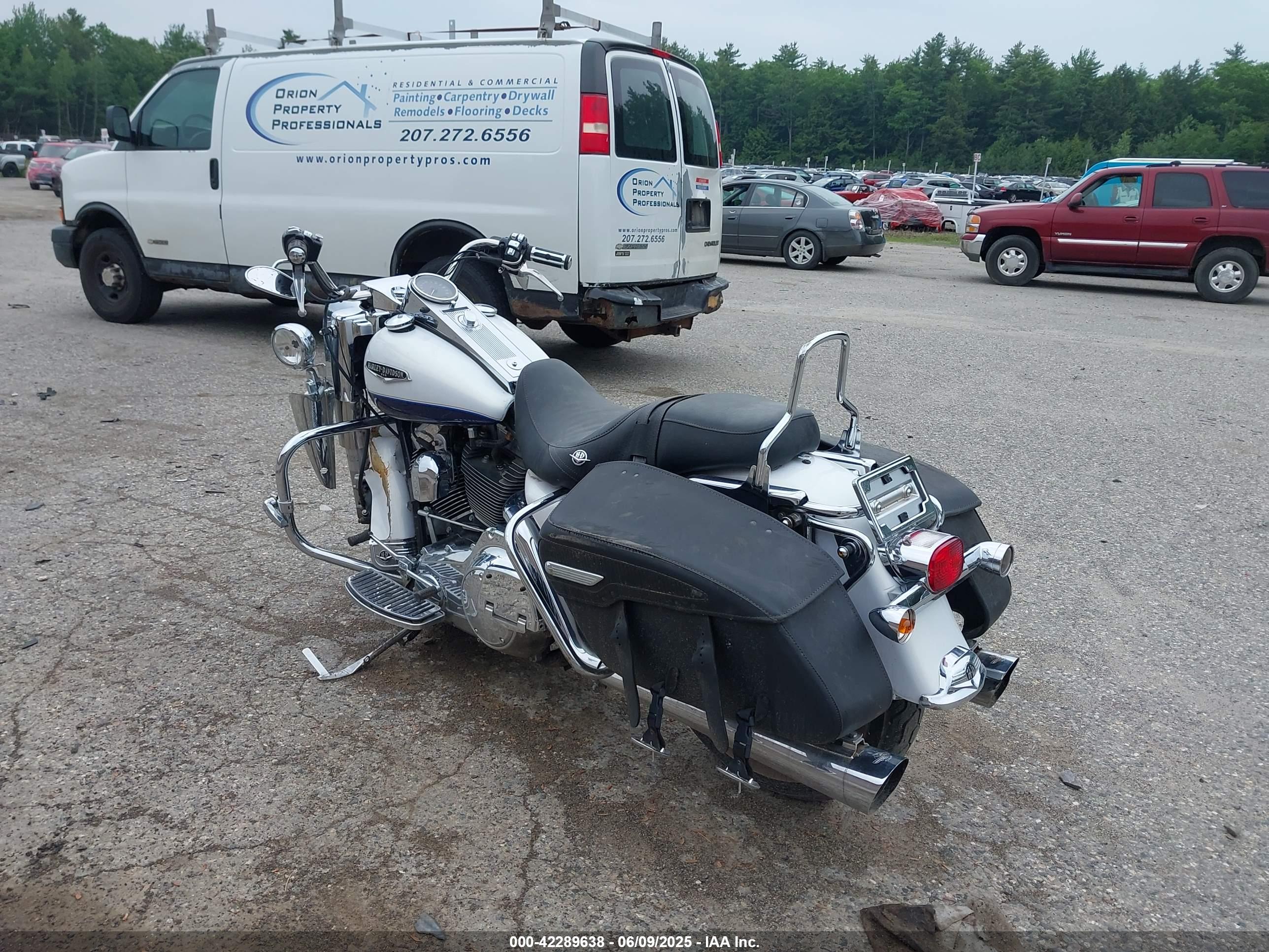 HARLEY-DAVIDSON FLHRCI image 3