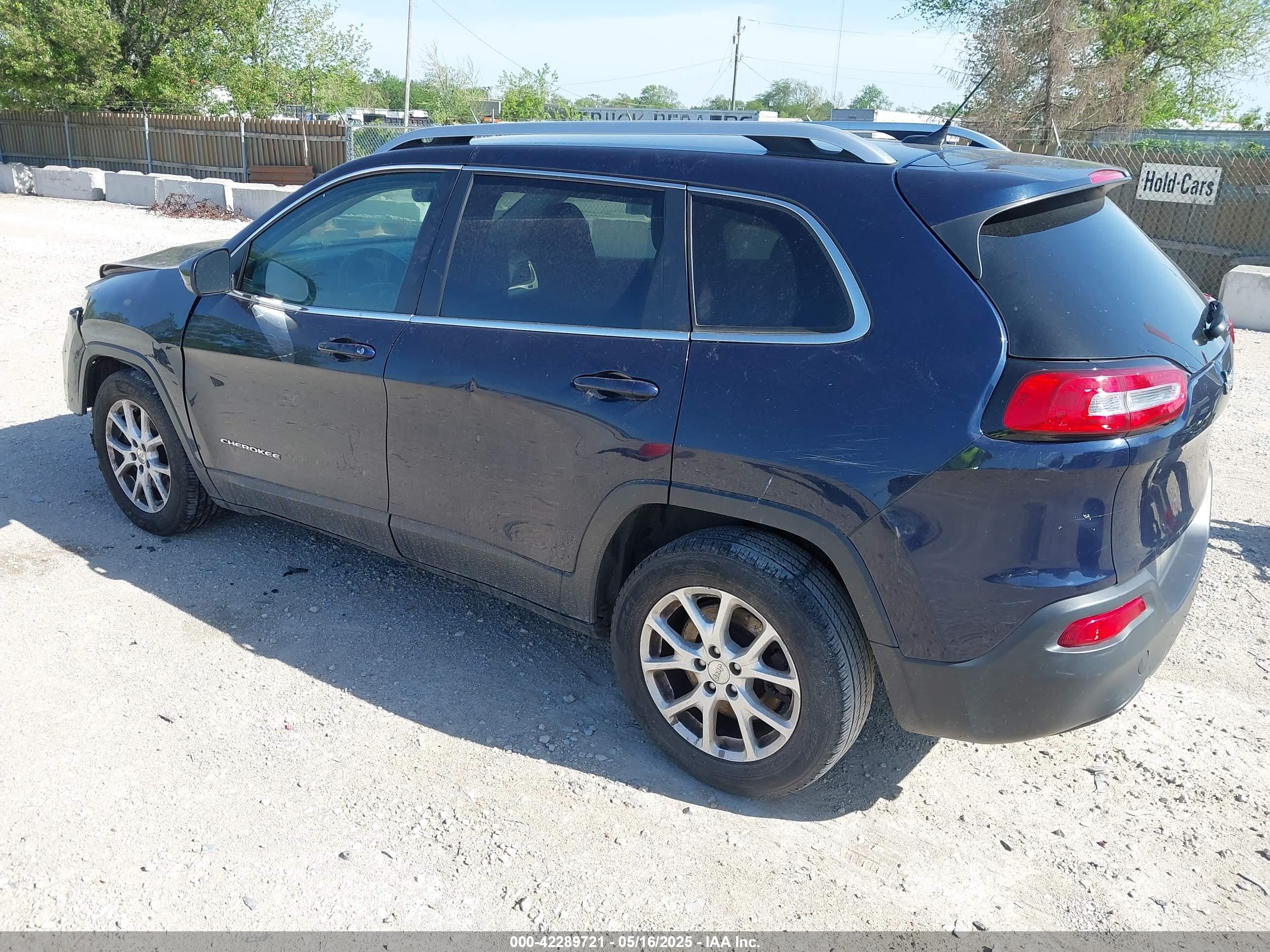 JEEP CHEROKEE image 3