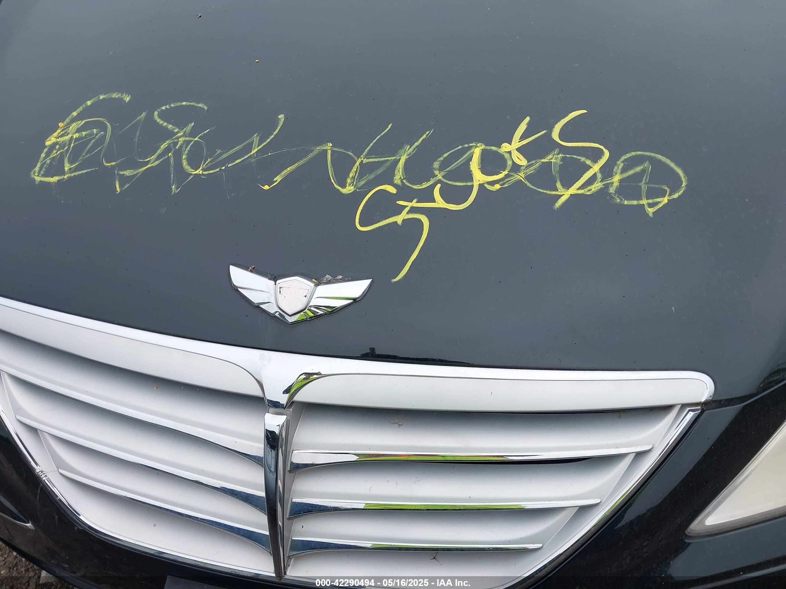 HYUNDAI GENESIS image 10