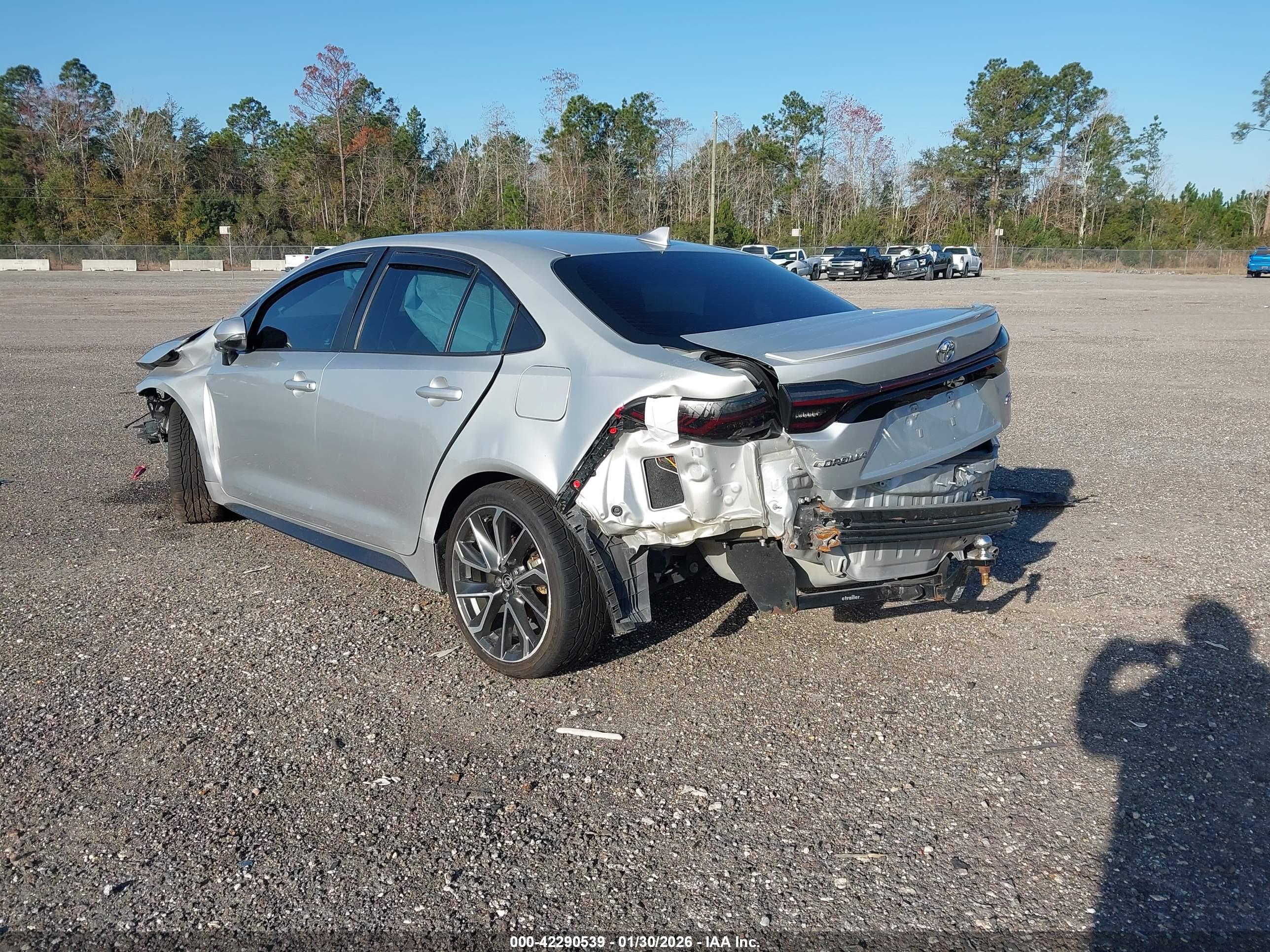 TOYOTA COROLLA image 3