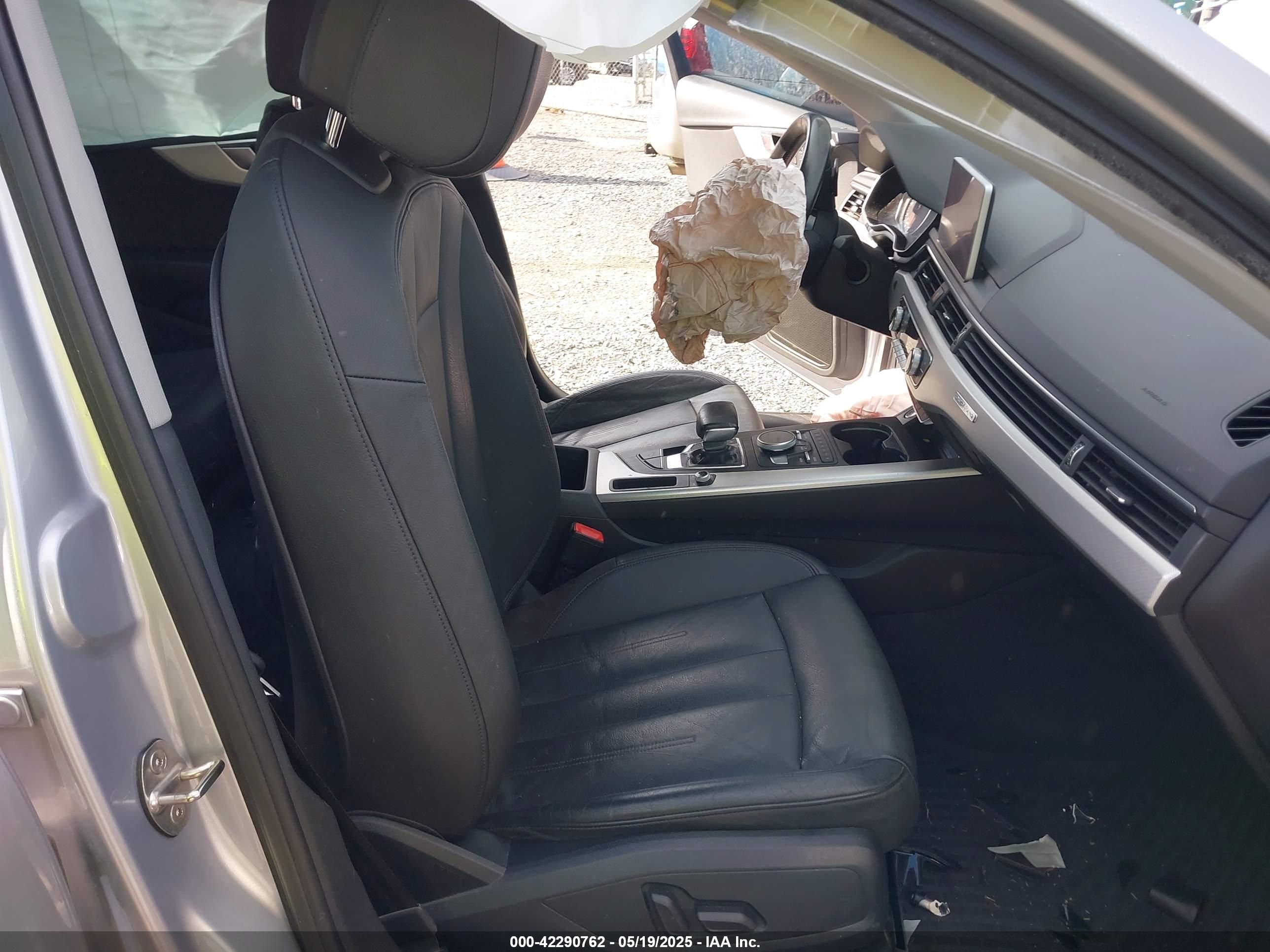 AUDI A4 image 5