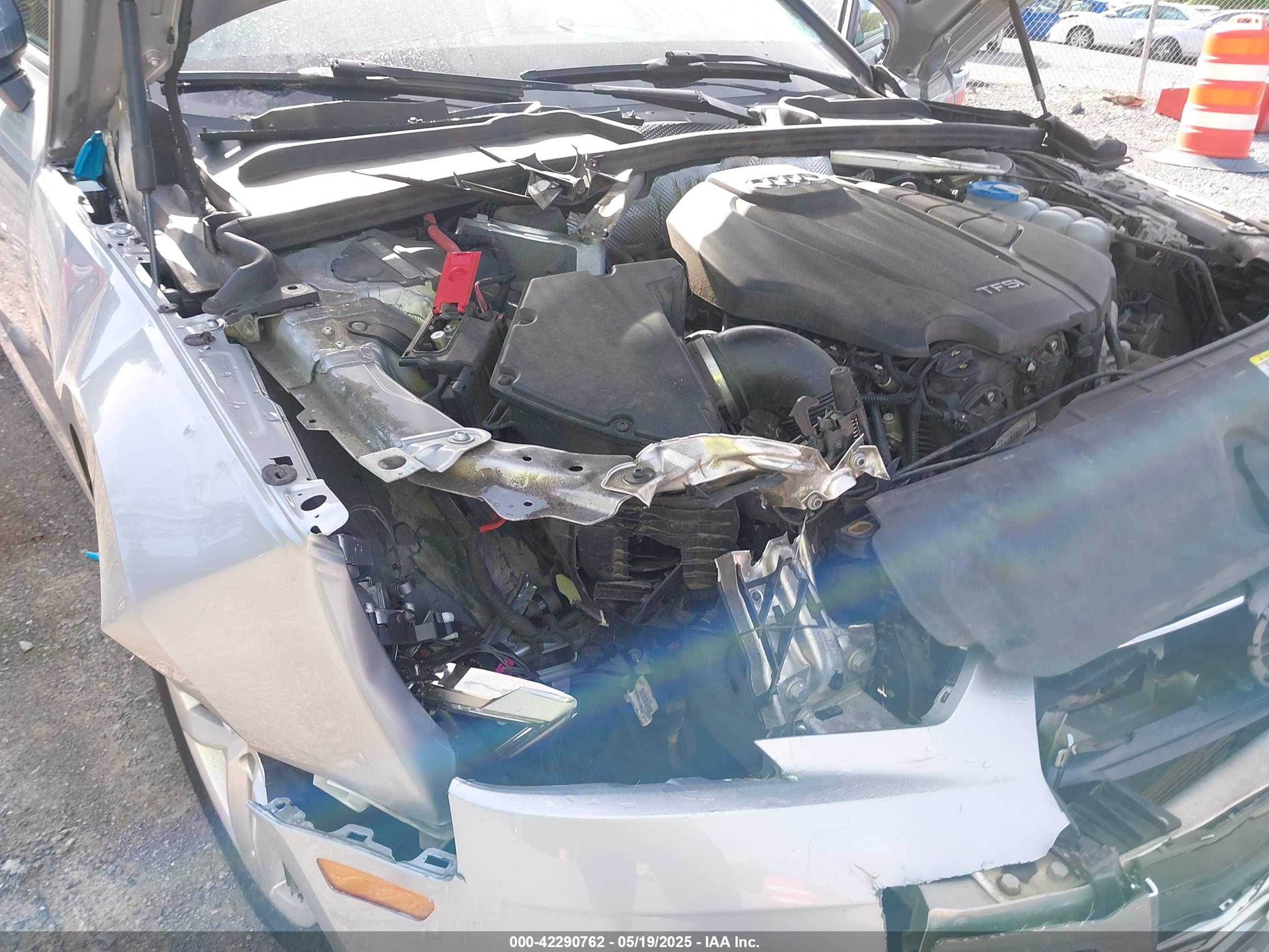 AUDI A4 image 6