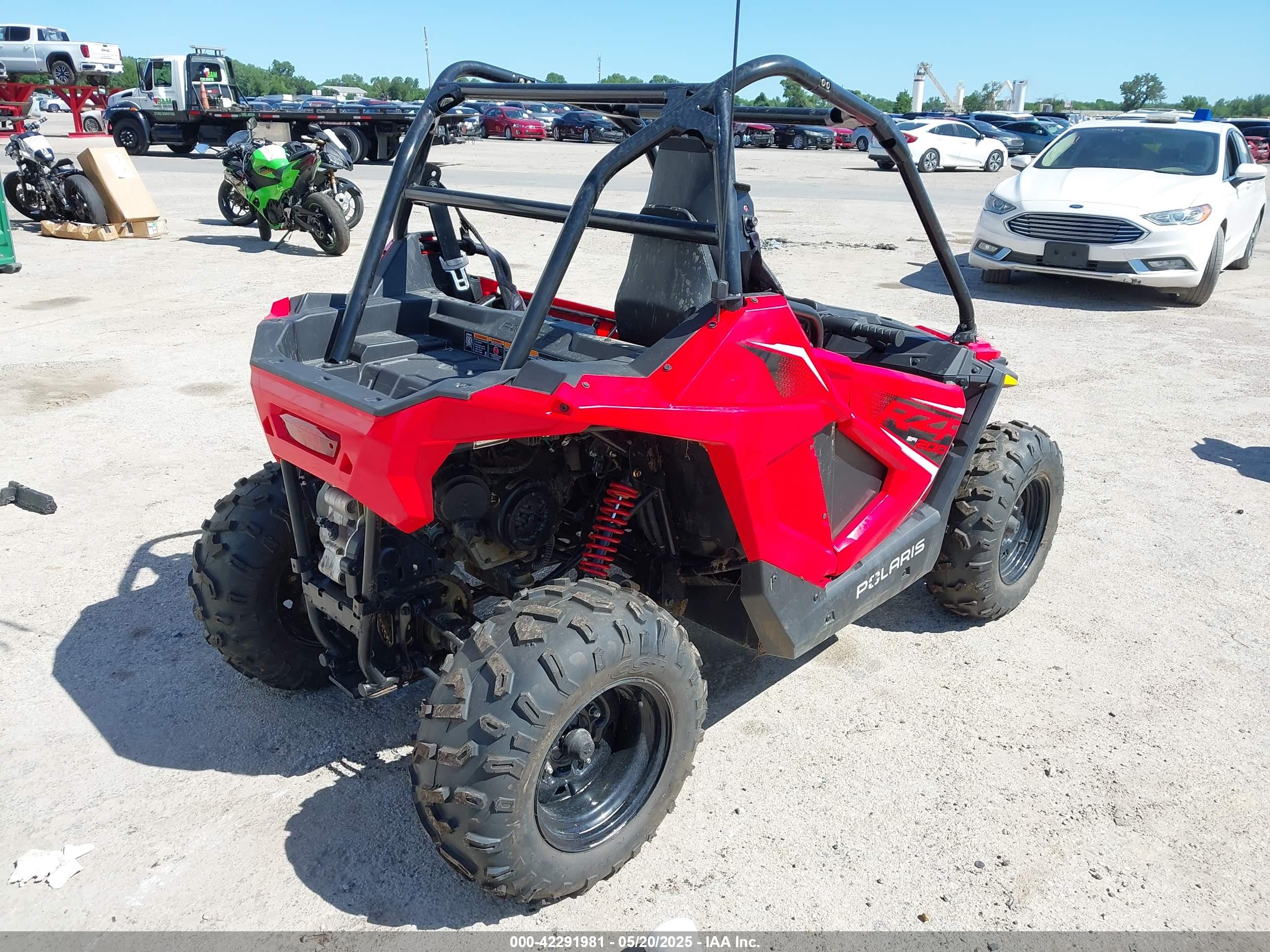 POLARIS RZR image 4