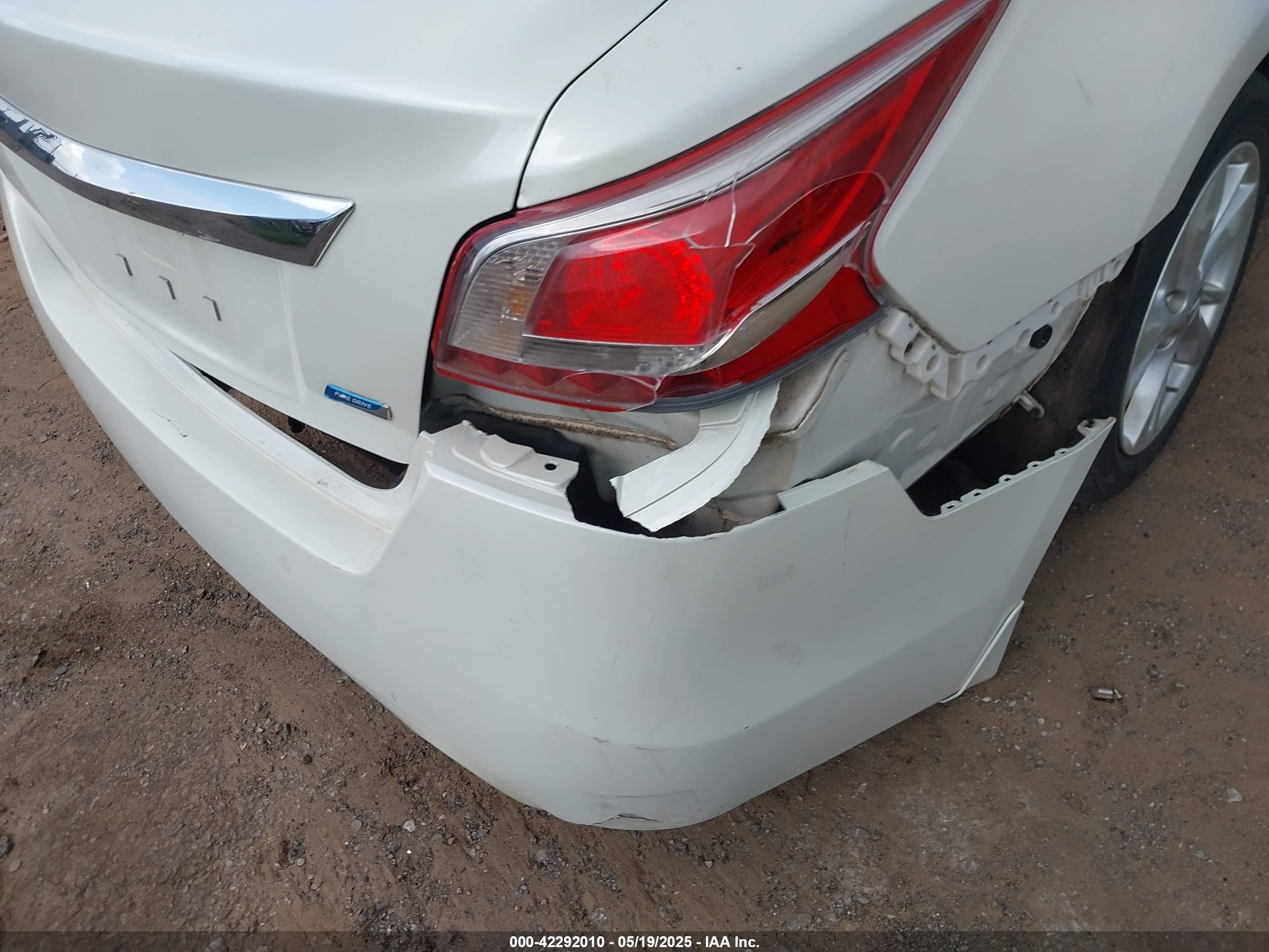 NISSAN ALTIMA image 6