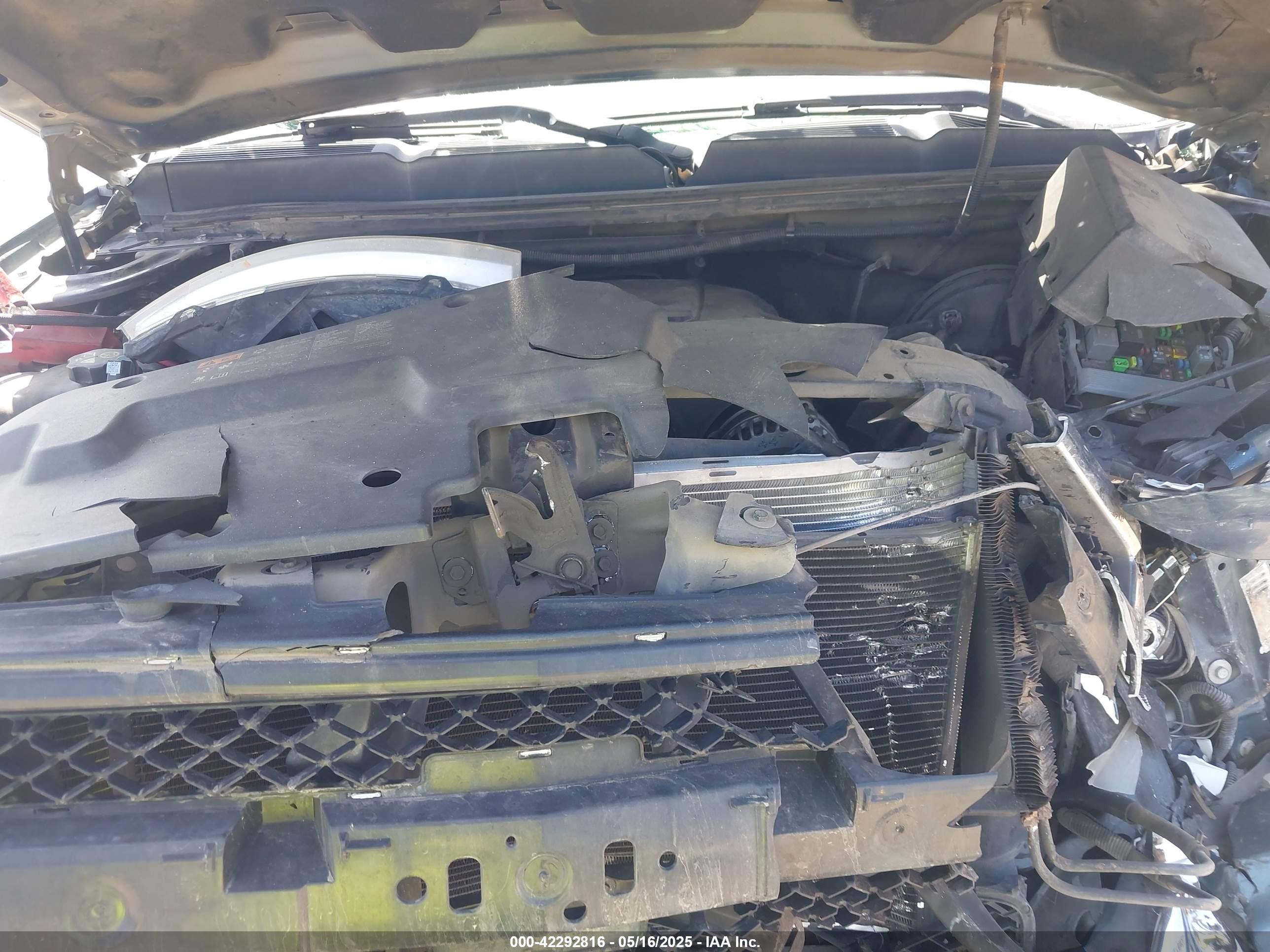CHEVROLET SILVERADO image 10