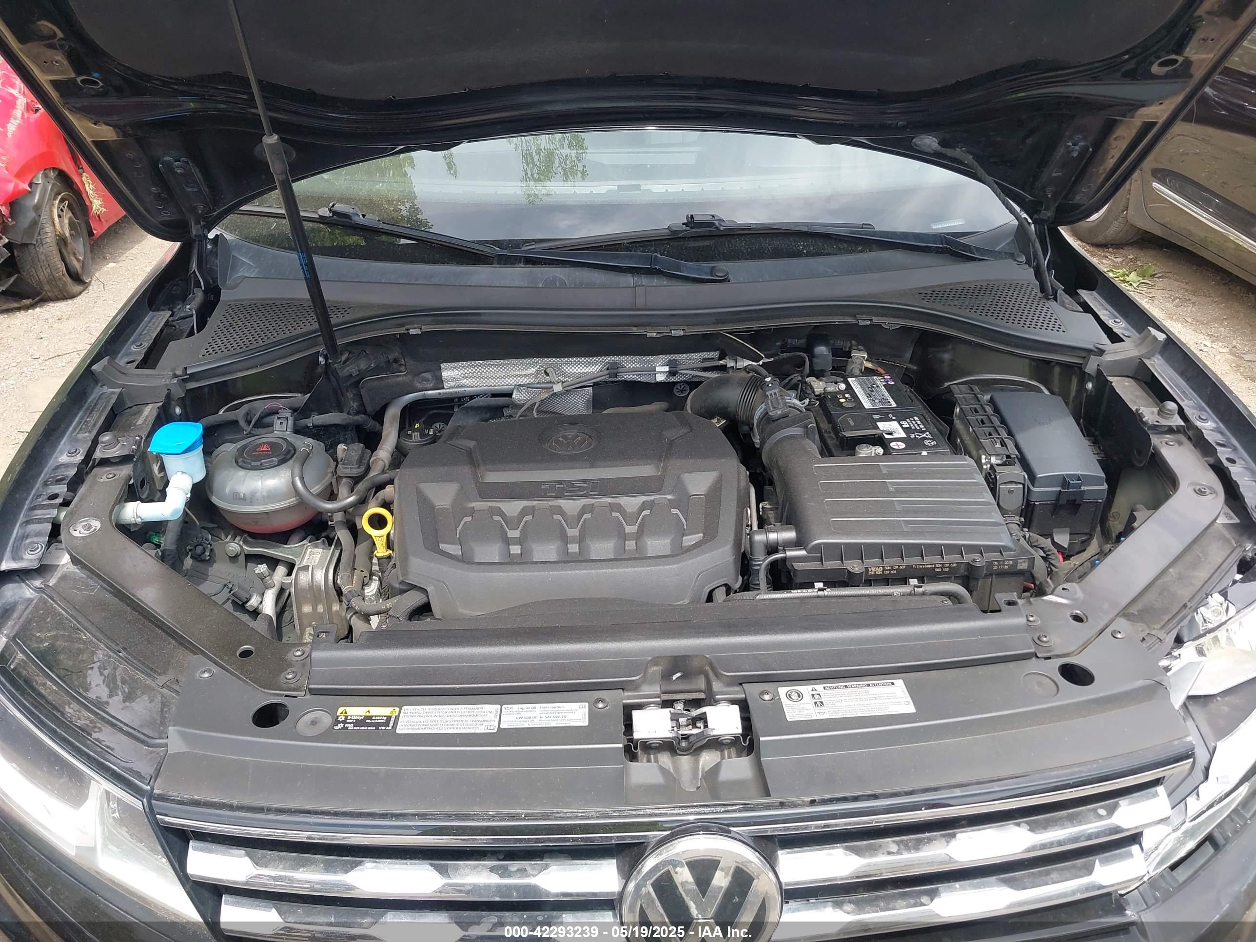 VOLKSWAGEN TIGUAN image 10