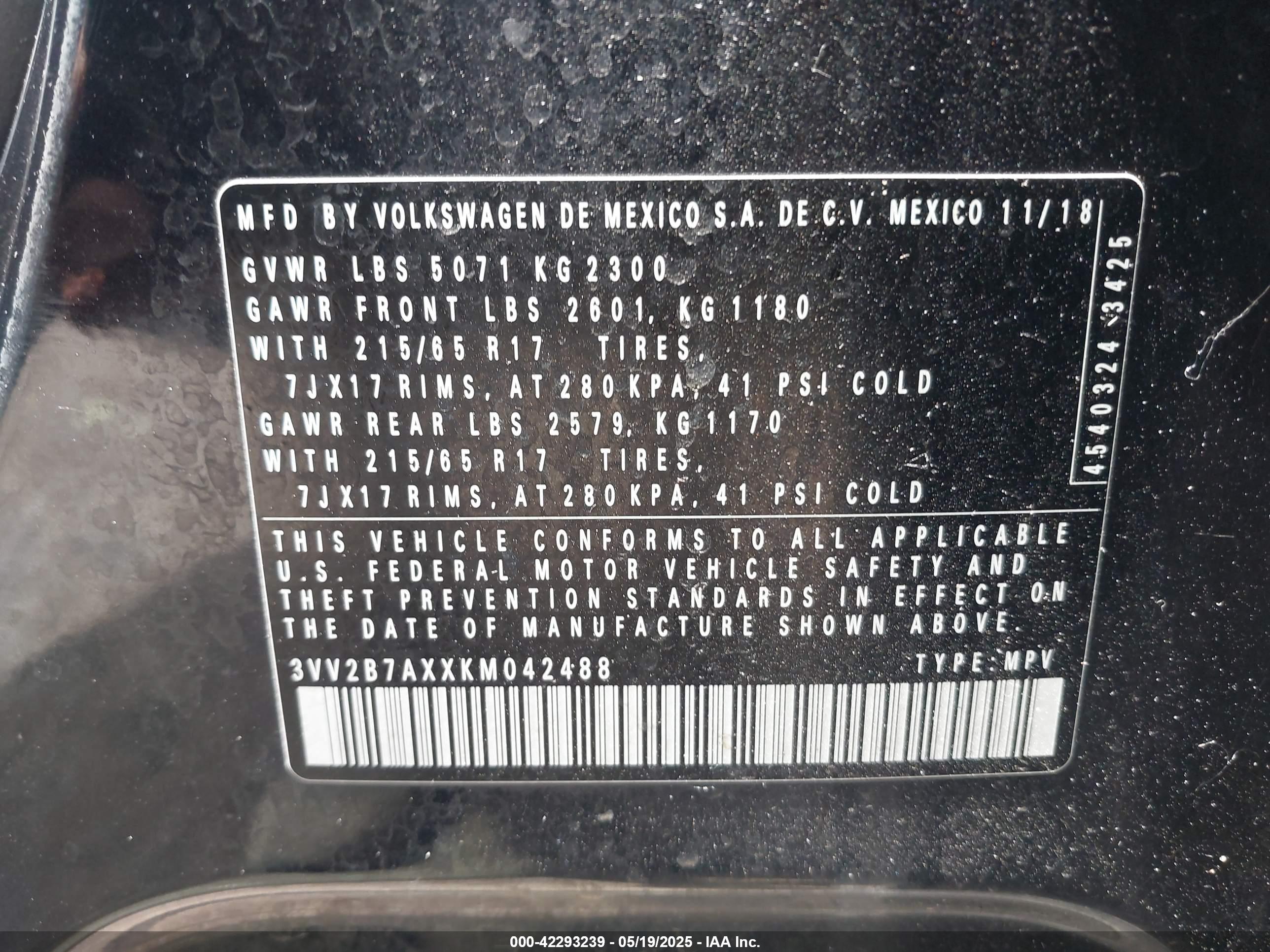 VOLKSWAGEN TIGUAN image 9