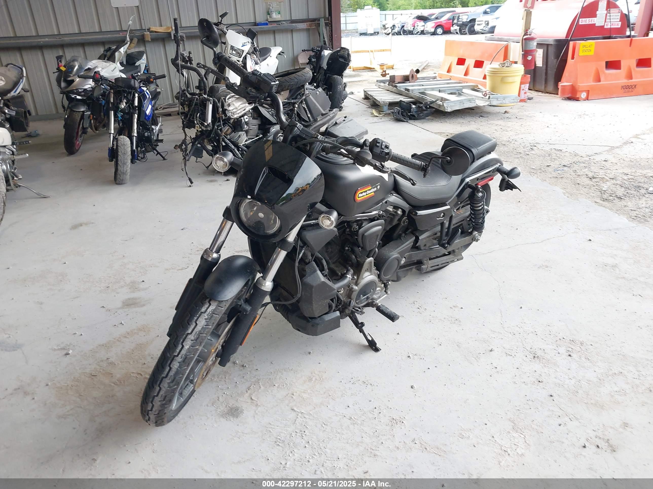 HARLEY-DAVIDSON RH975 image 2