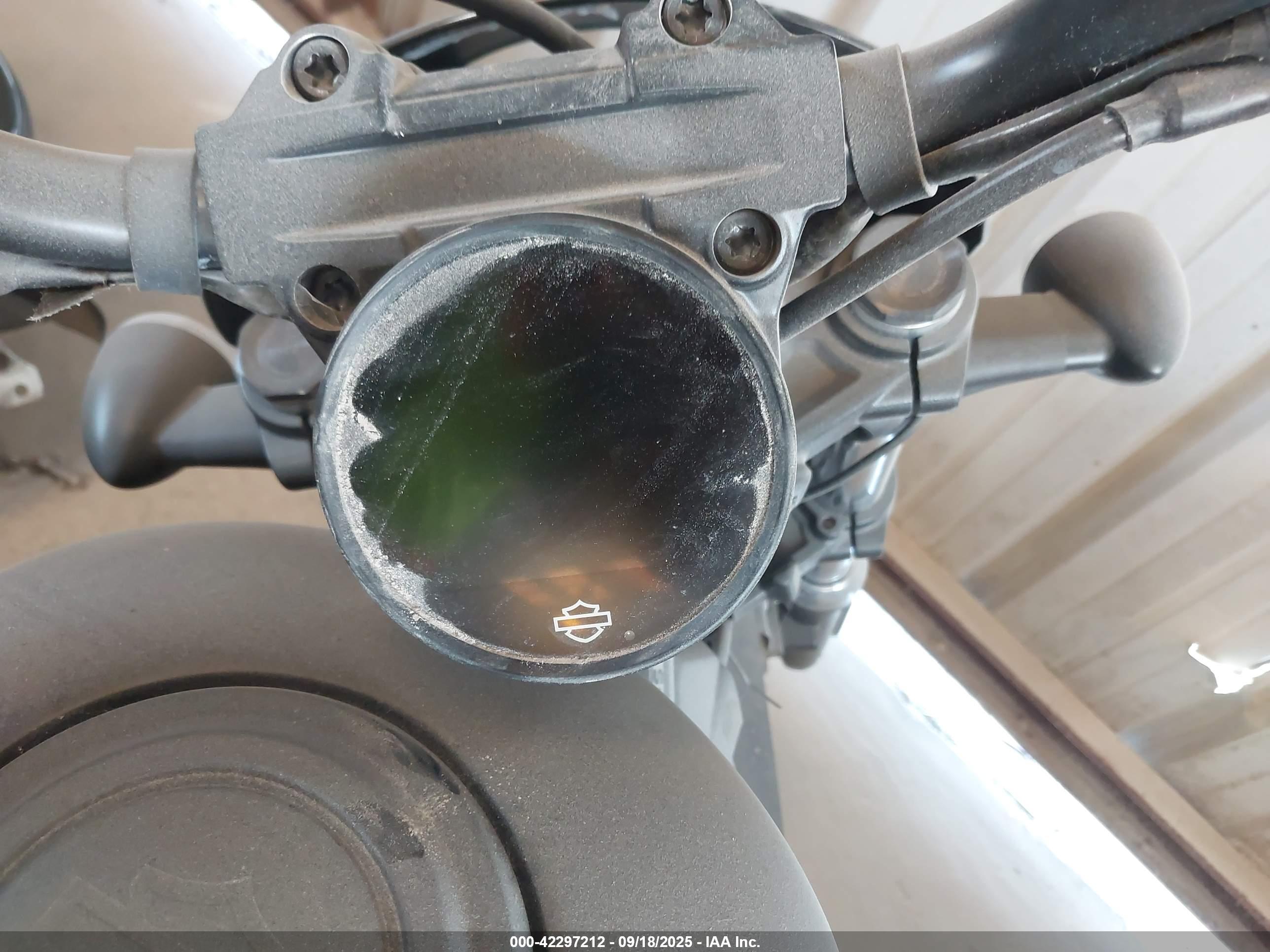 HARLEY-DAVIDSON RH975 image 7