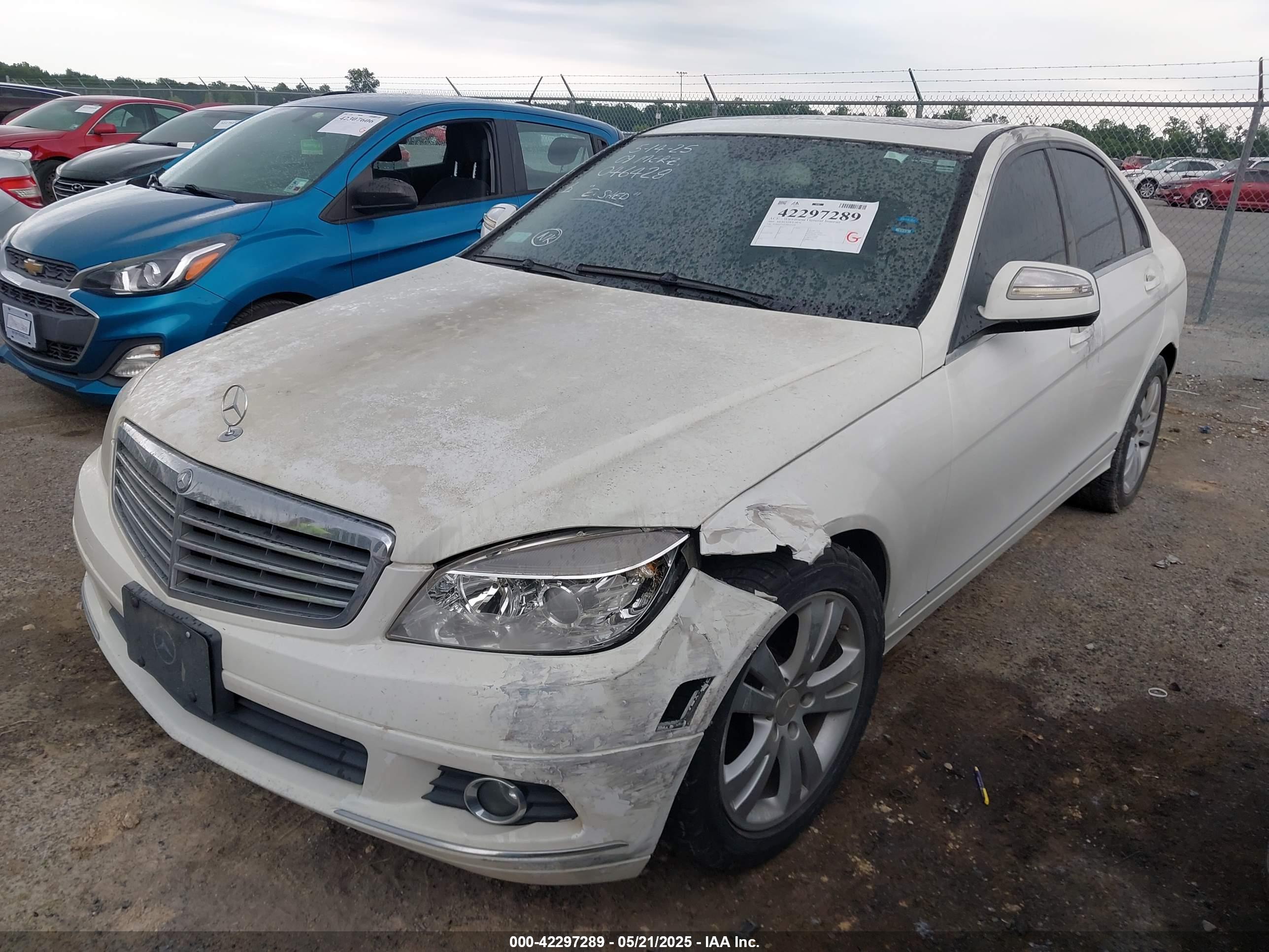 MERCEDES-BENZ C image 2
