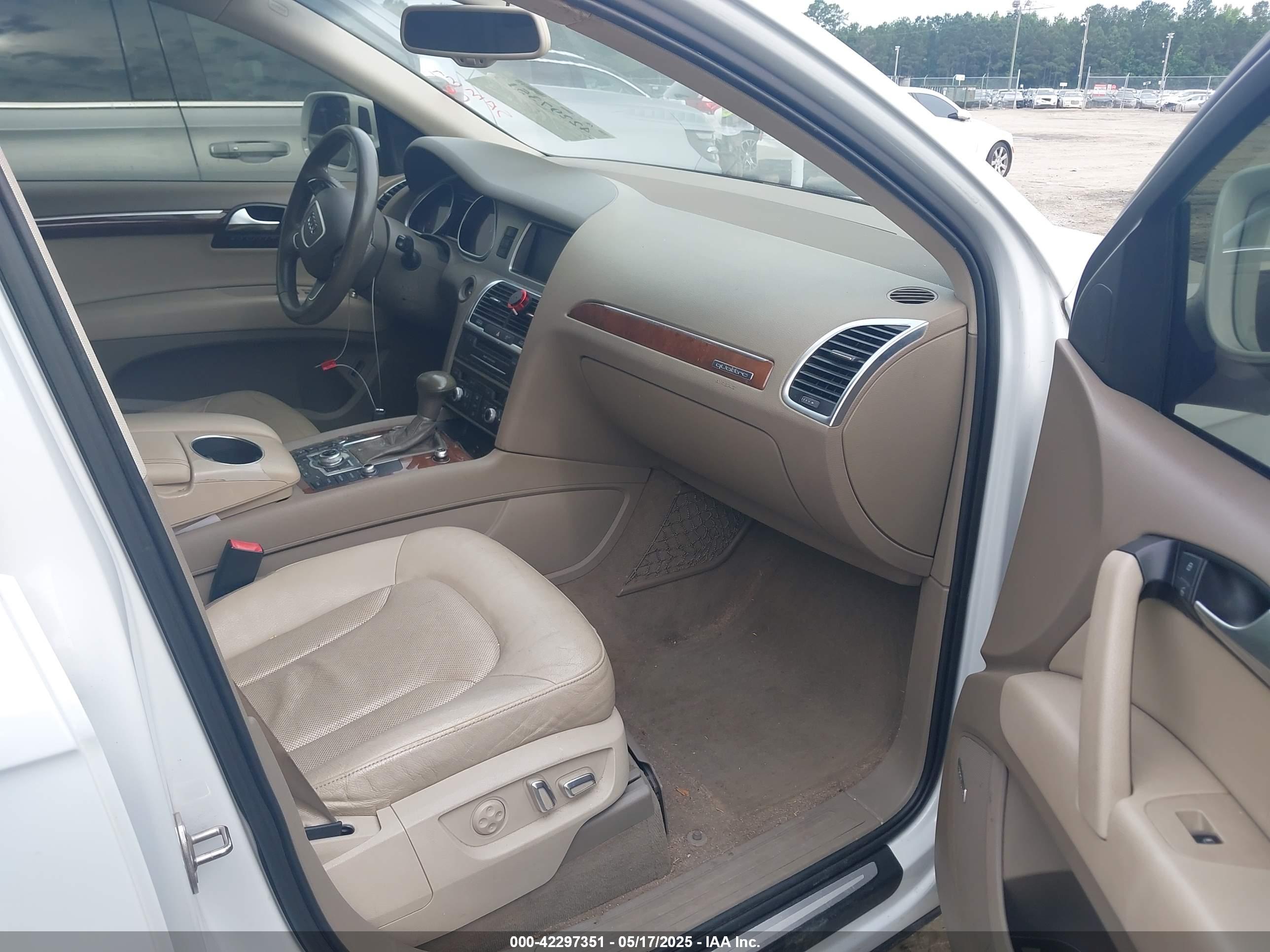 AUDI Q7 image 5