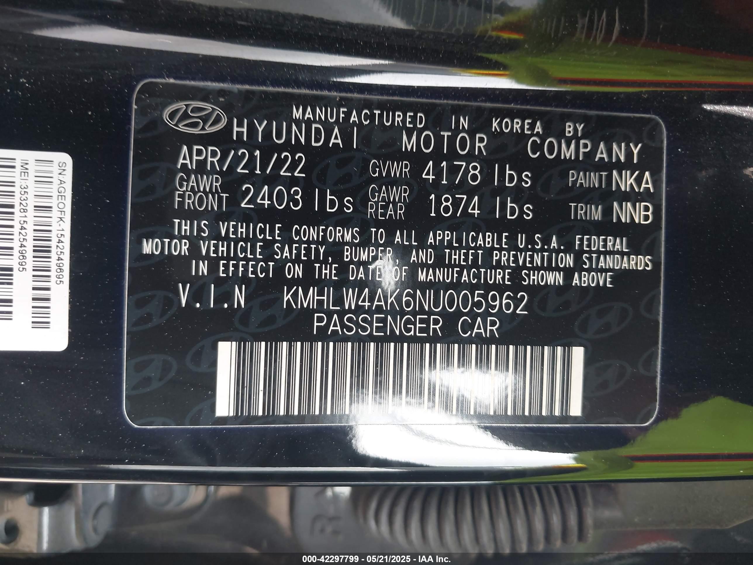HYUNDAI ELANTRA image 9
