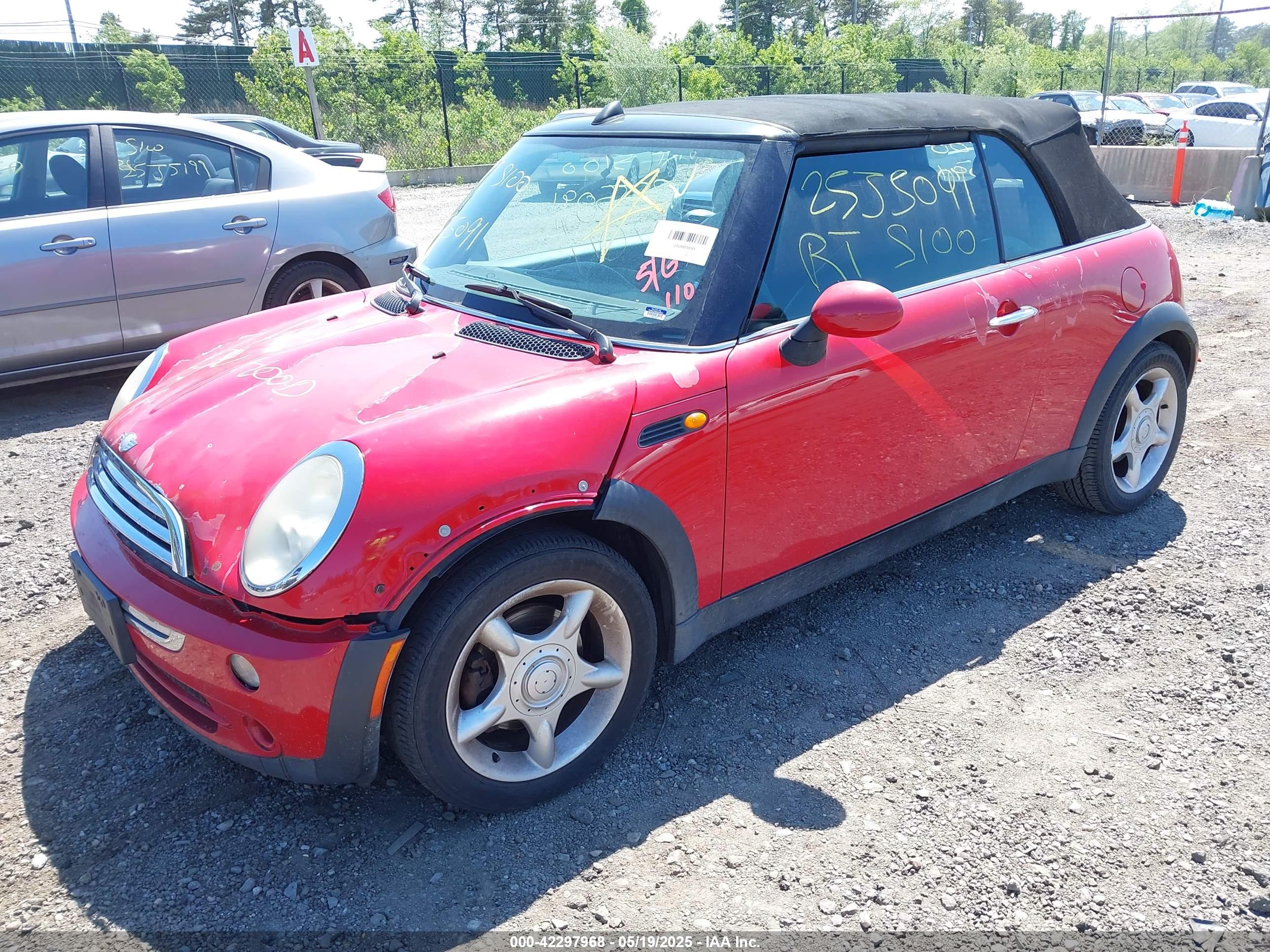 MINI COOPER image 2