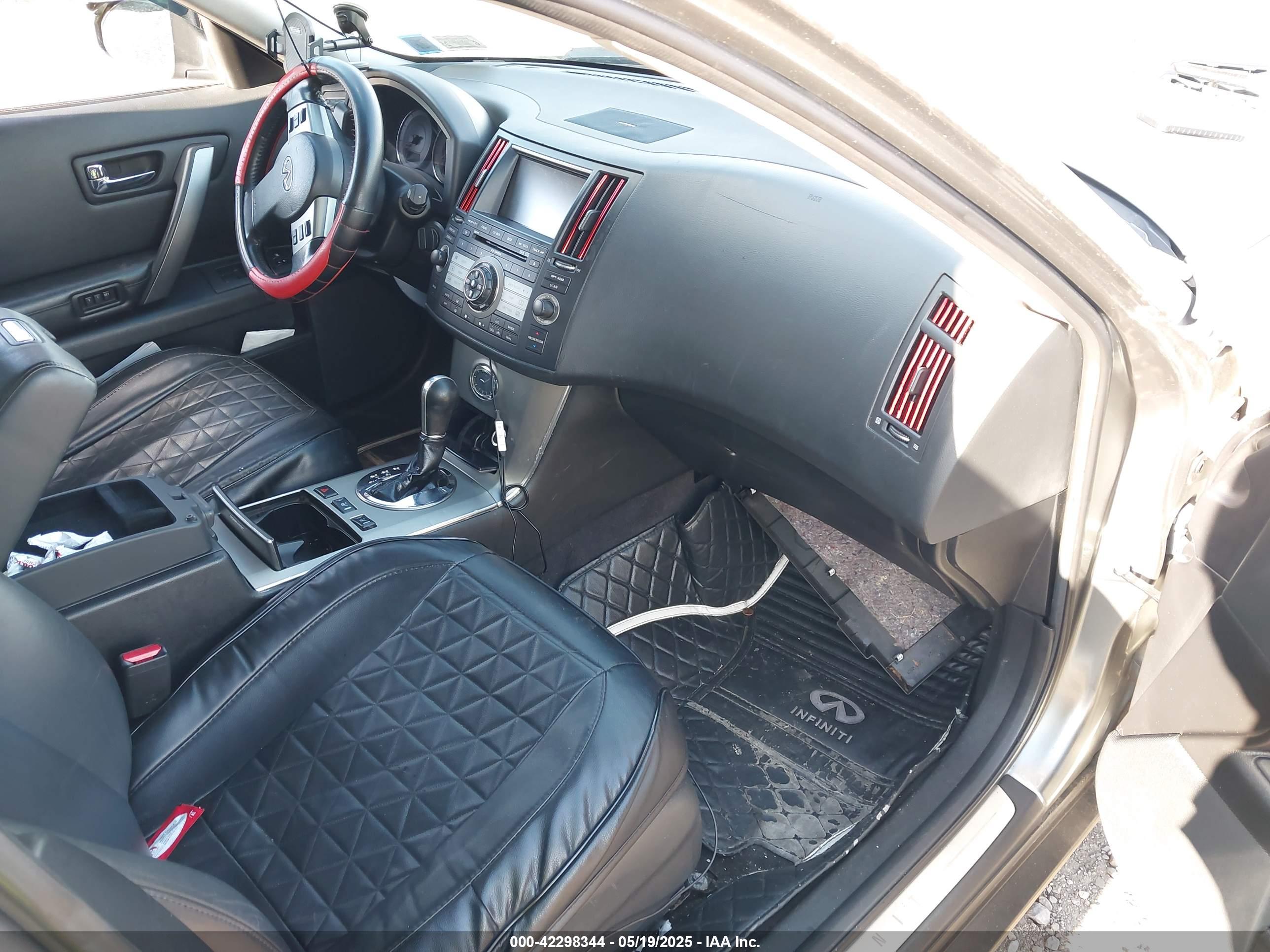INFINITI FX35 image 5