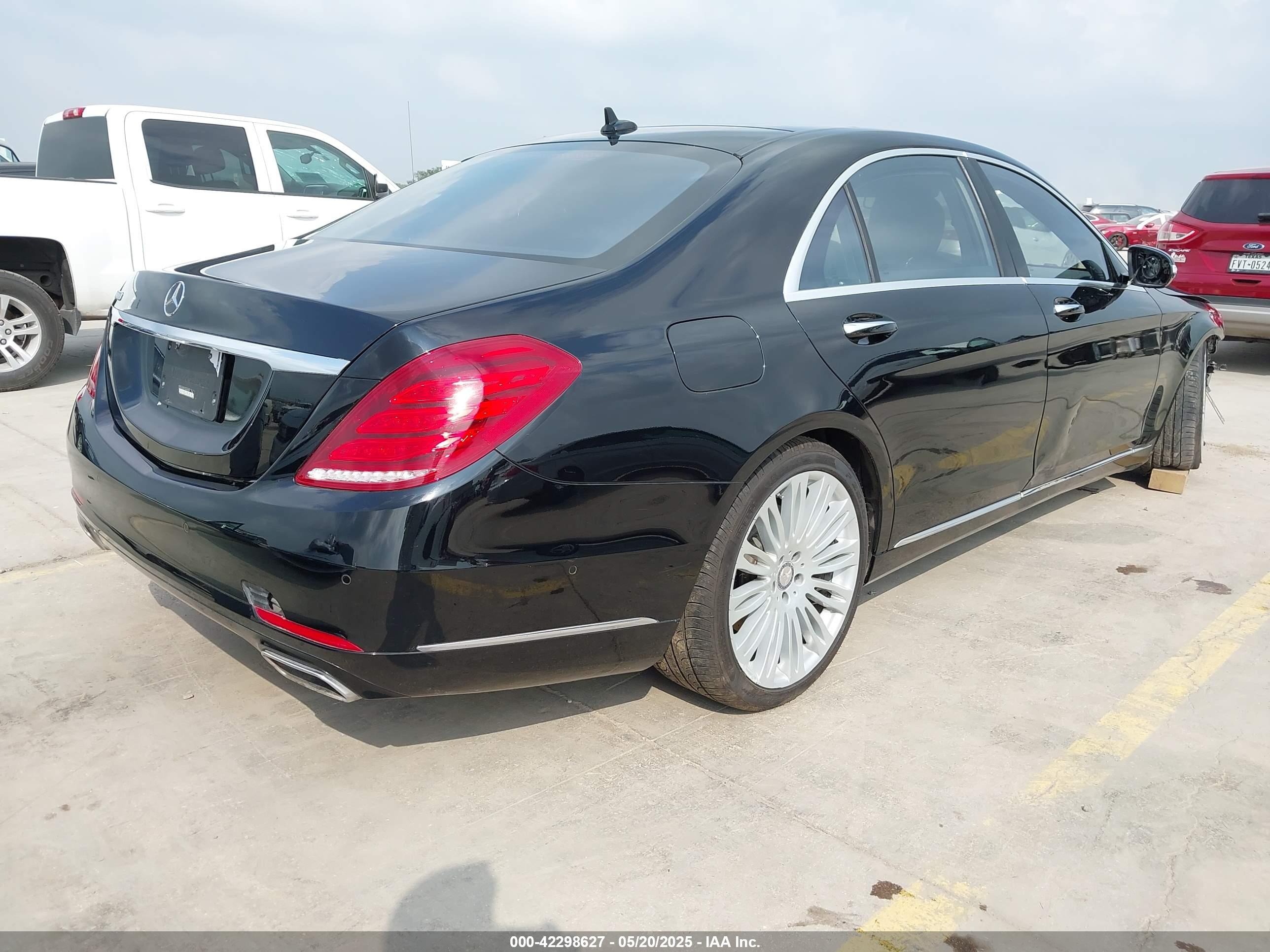MERCEDES-BENZ S image 4