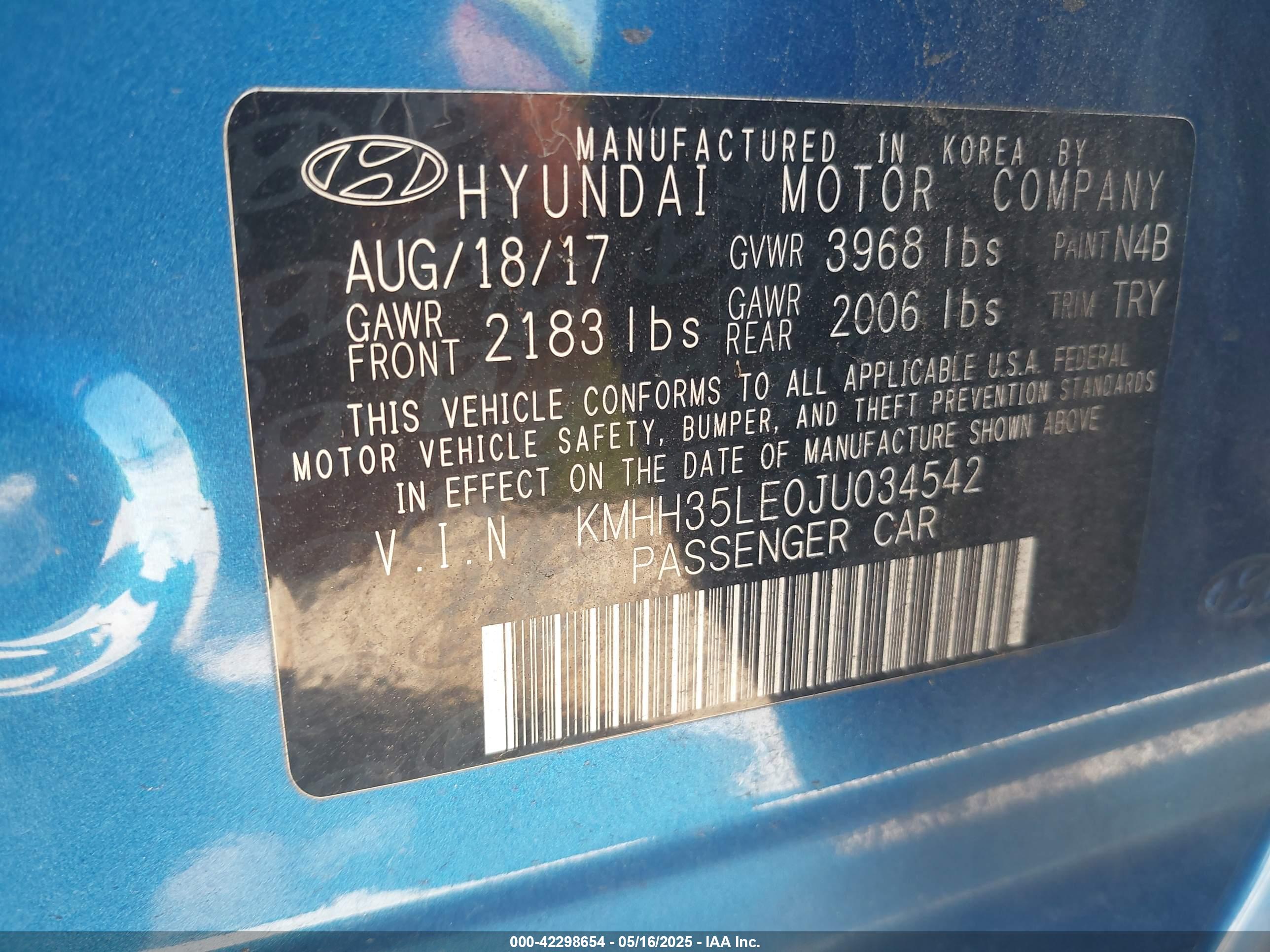 HYUNDAI ELANTRA image 9