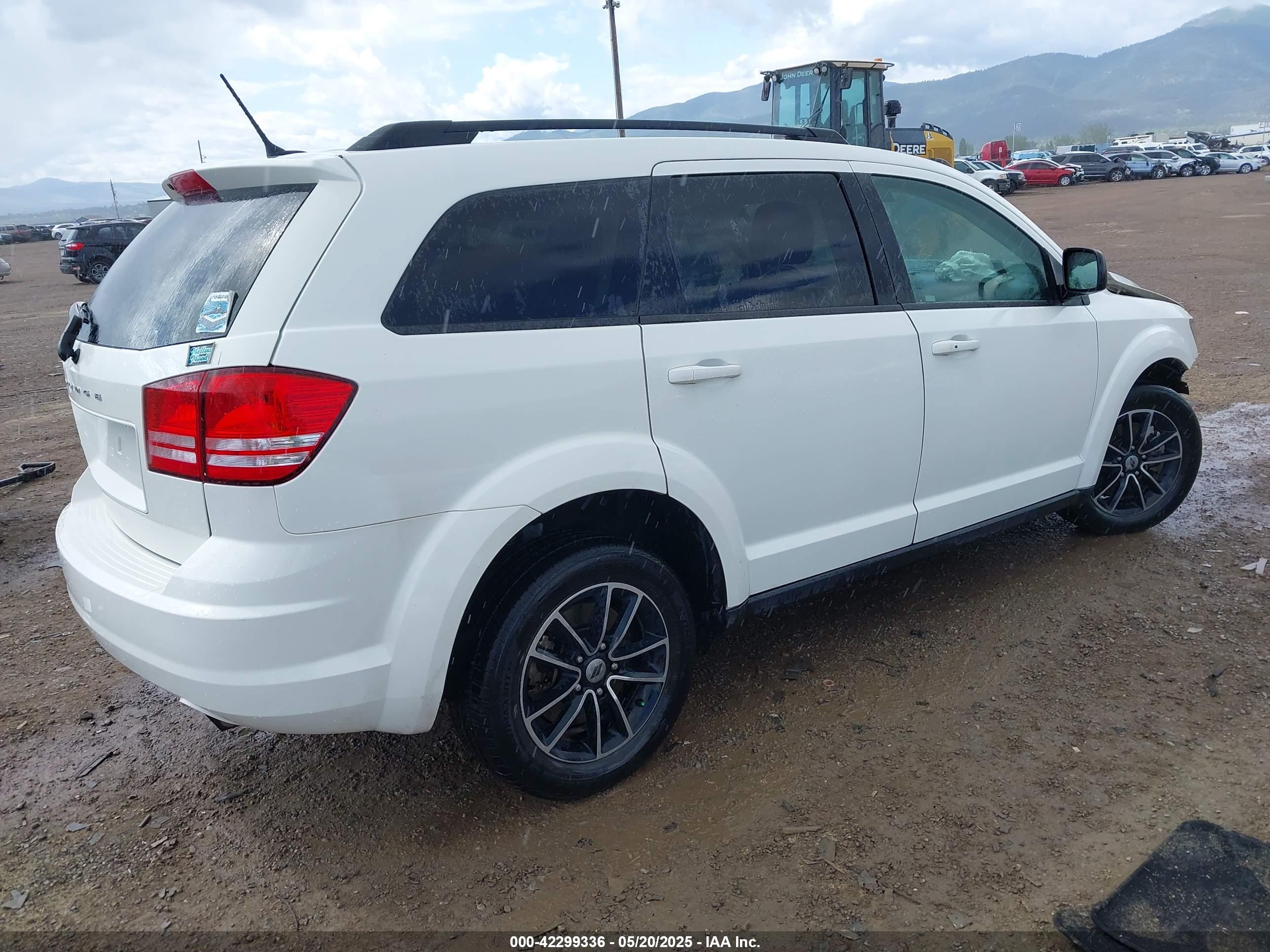 DODGE JOURNEY image 4