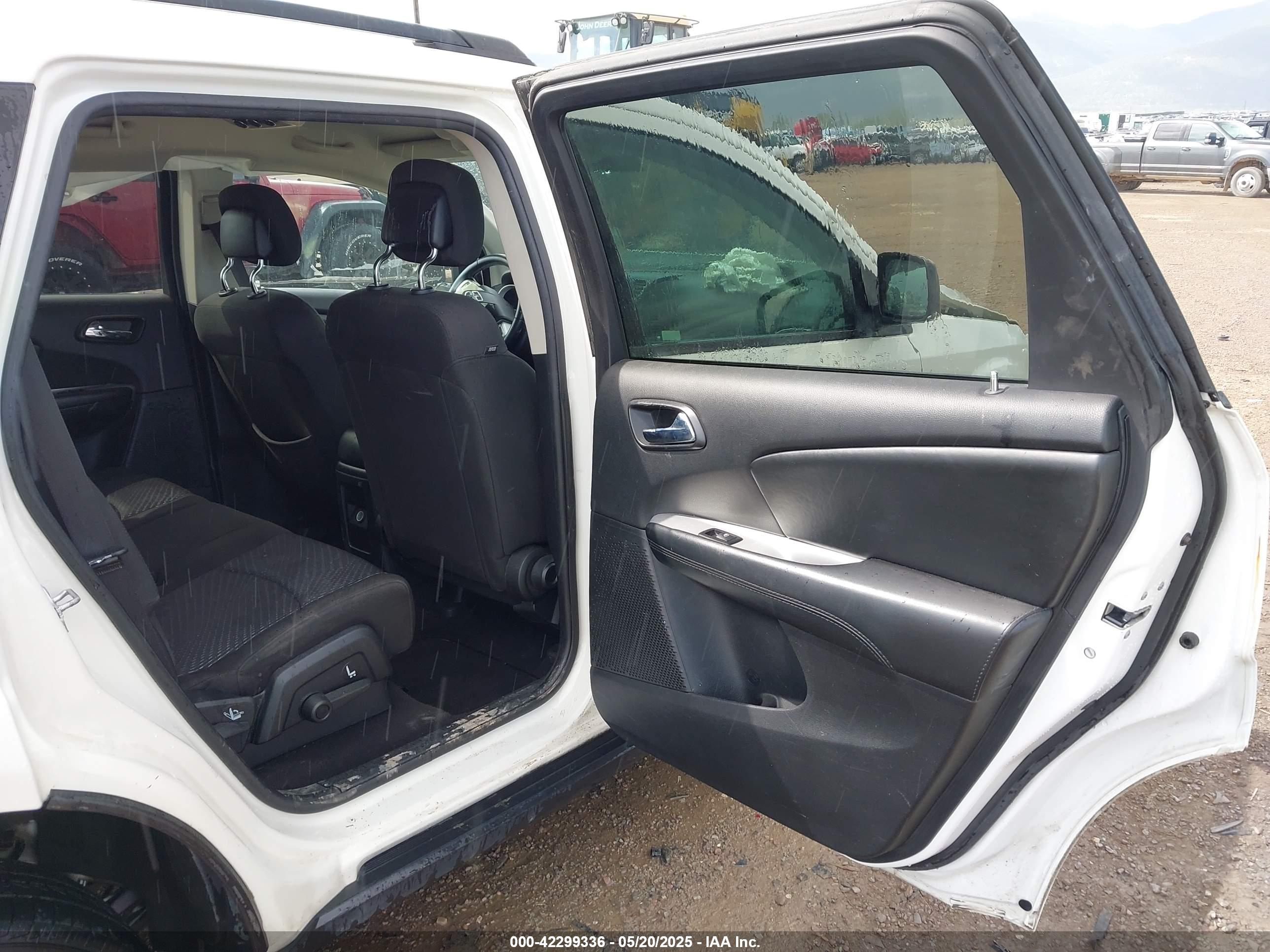 DODGE JOURNEY image 8