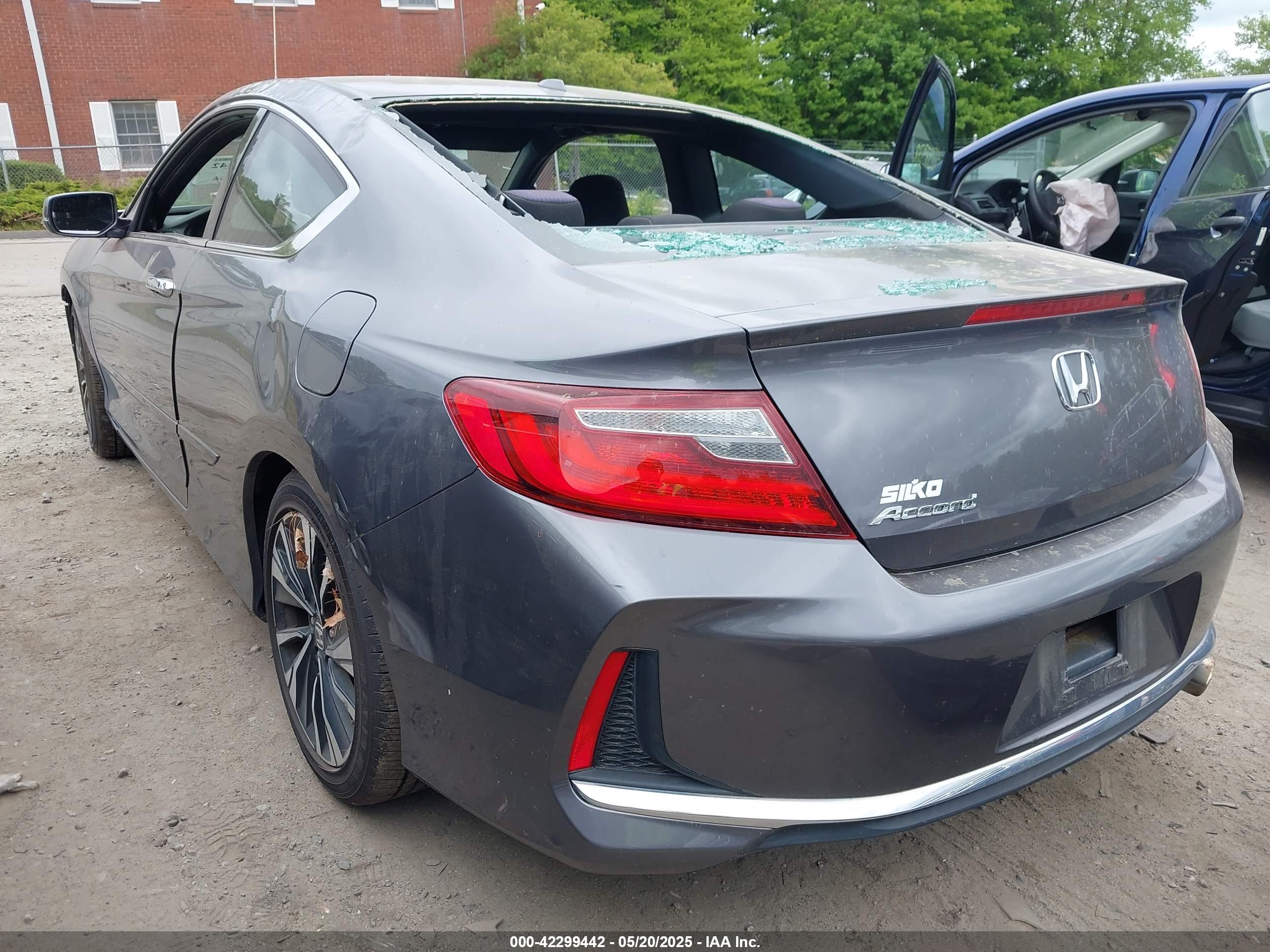 HONDA ACCORD image 3