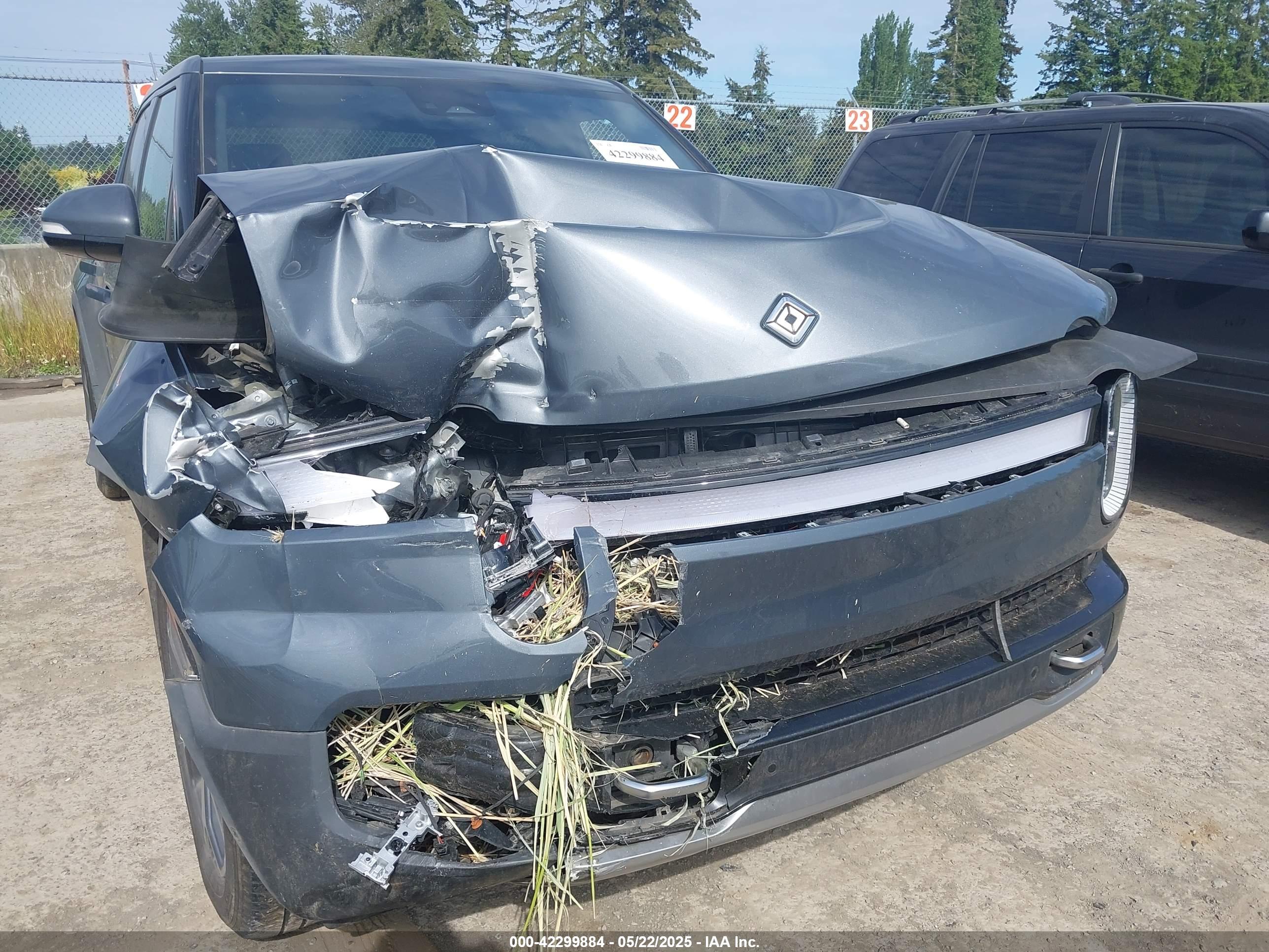 RIVIAN R1T image 6