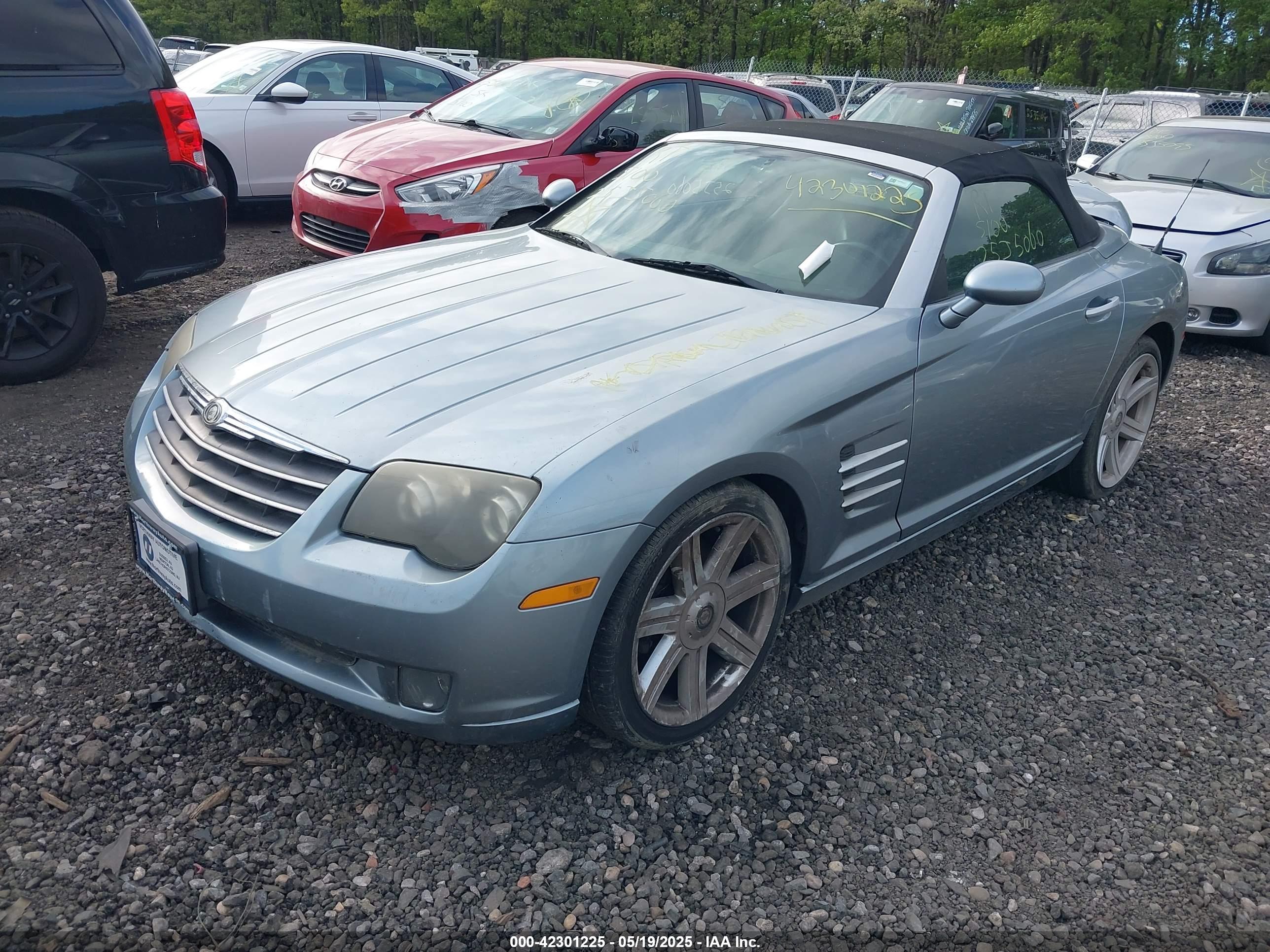 CHRYSLER CROSSFIRE image 2