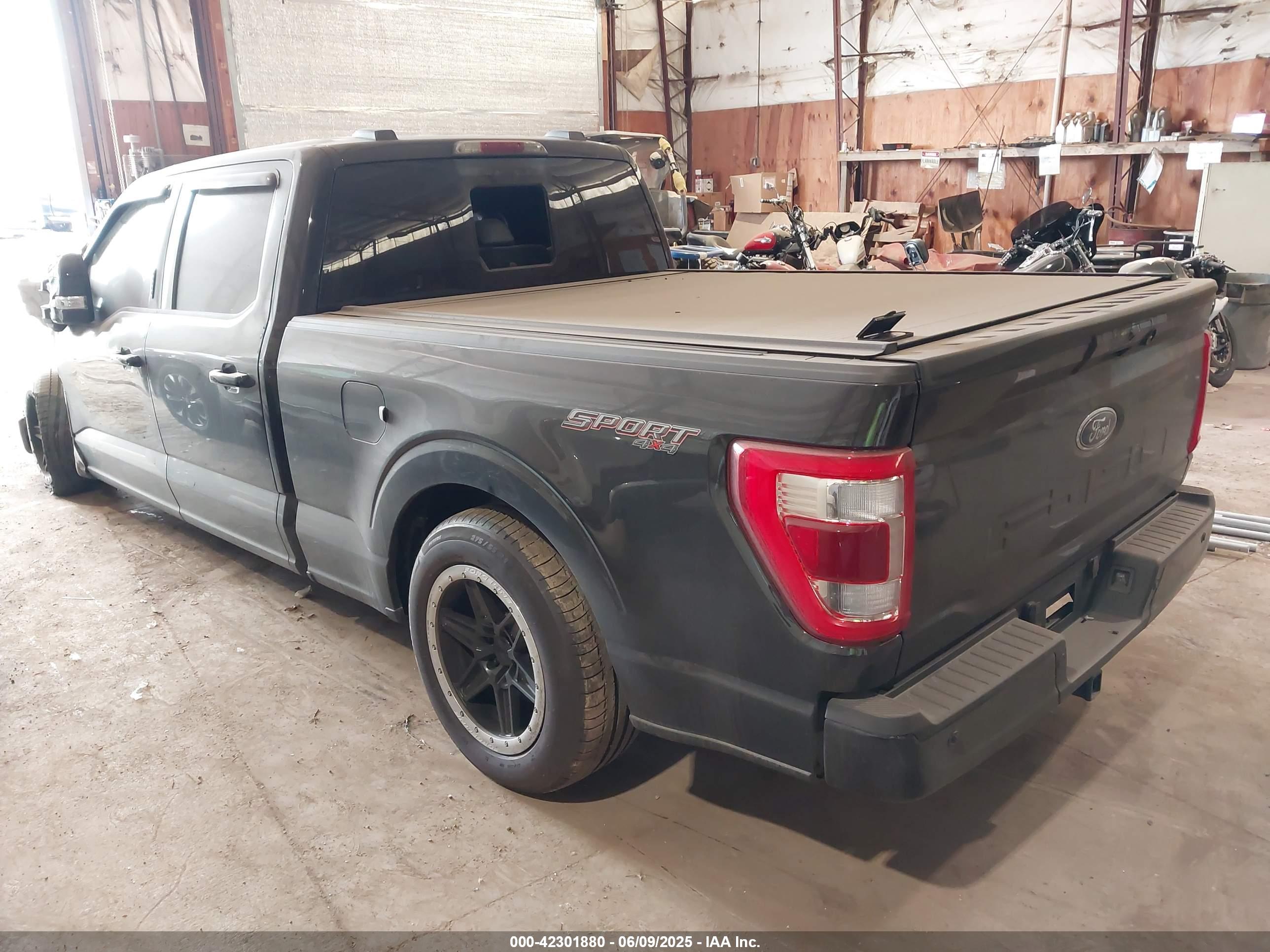 FORD F-150 image 3