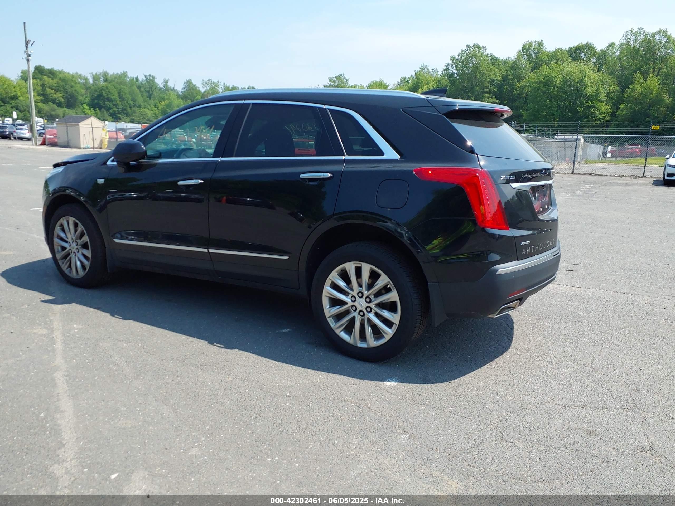CADILLAC XT5 image 3
